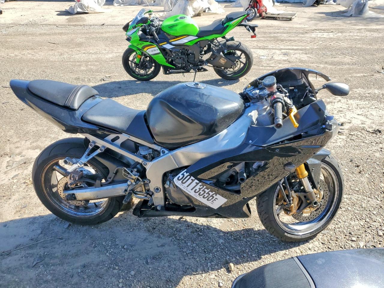 Salvage Kawasaki Ninja 600 Image