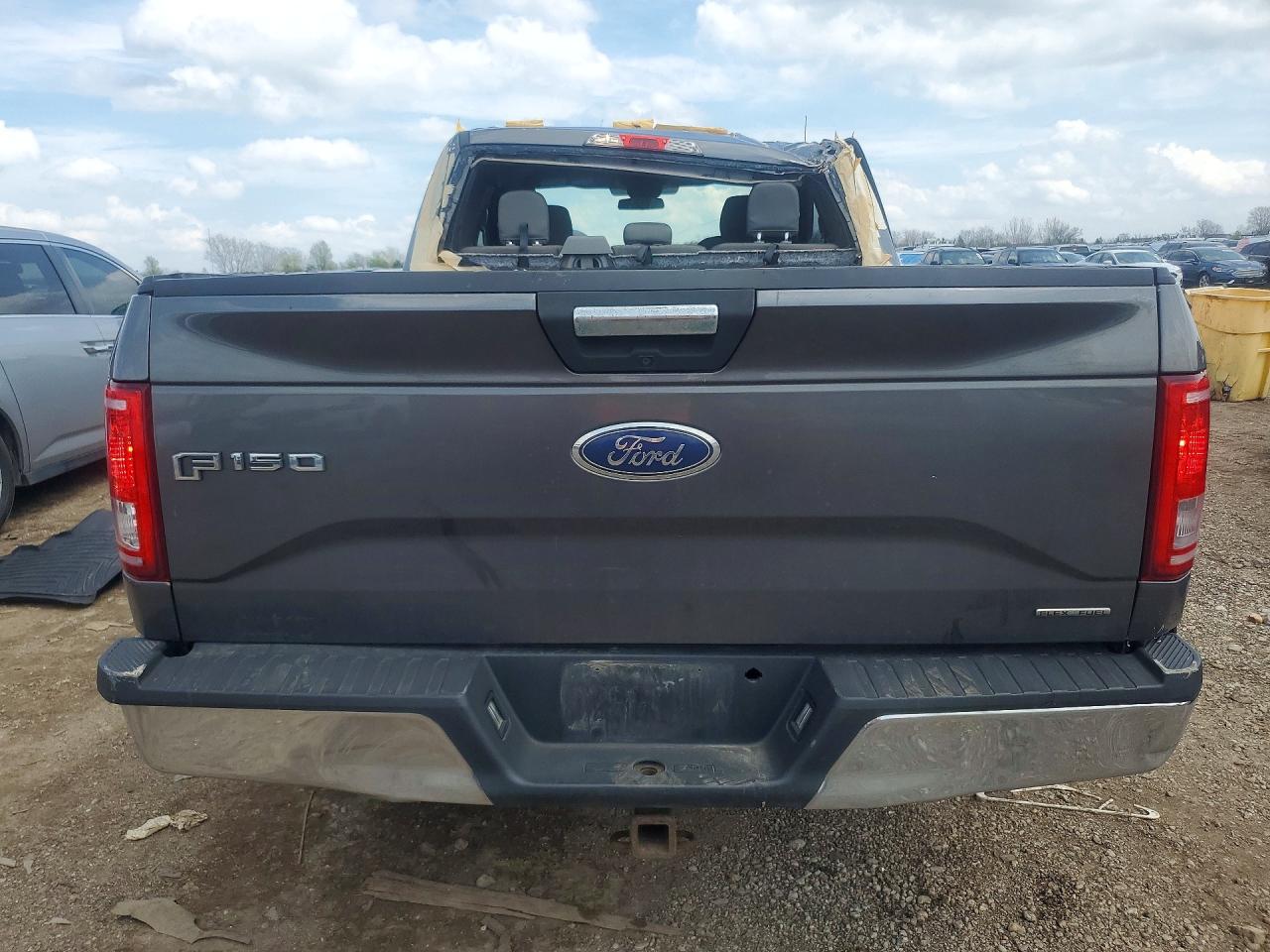 Ford F-150 Super Cab