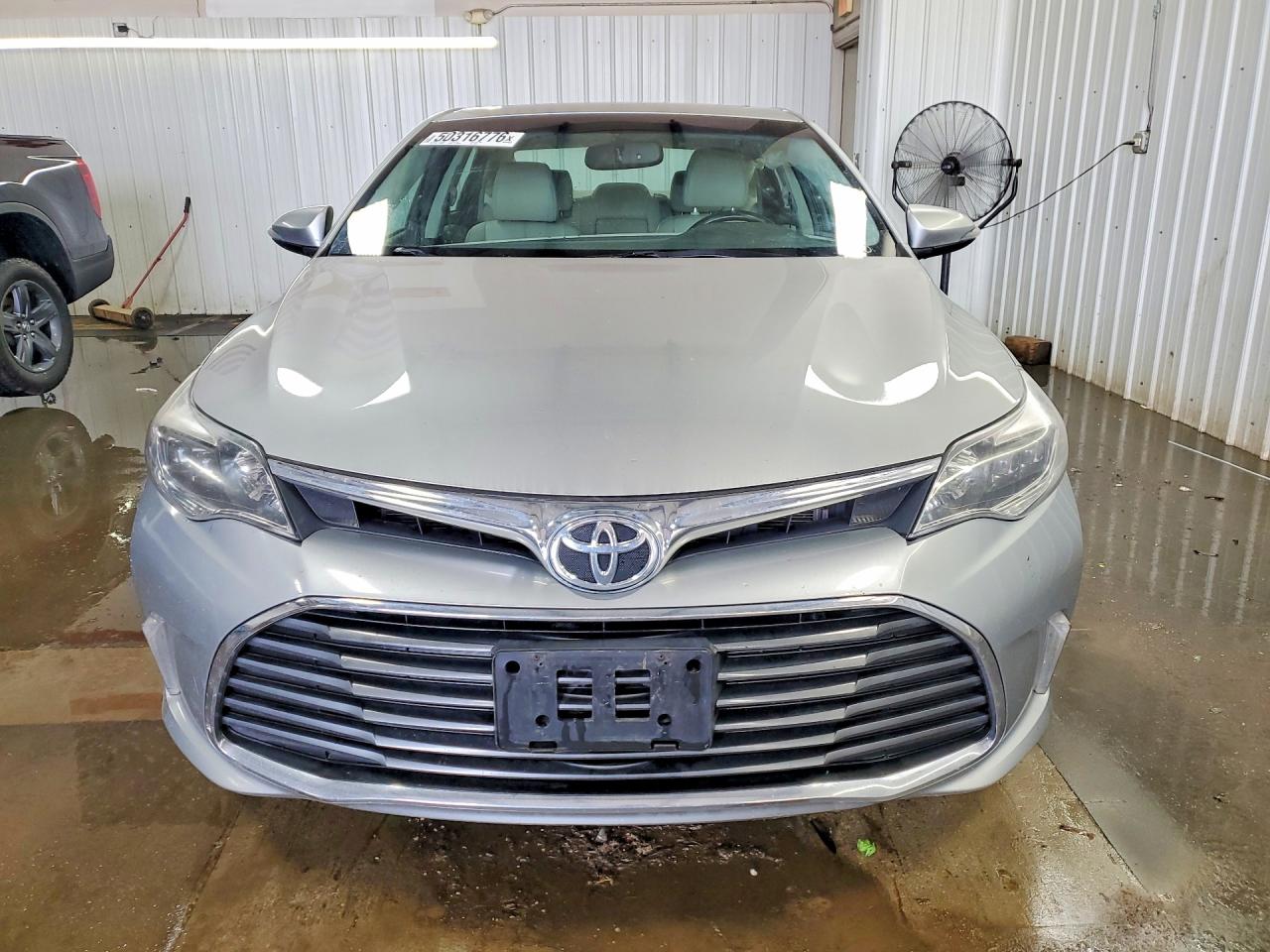 Toyota Avalon Xle Premium