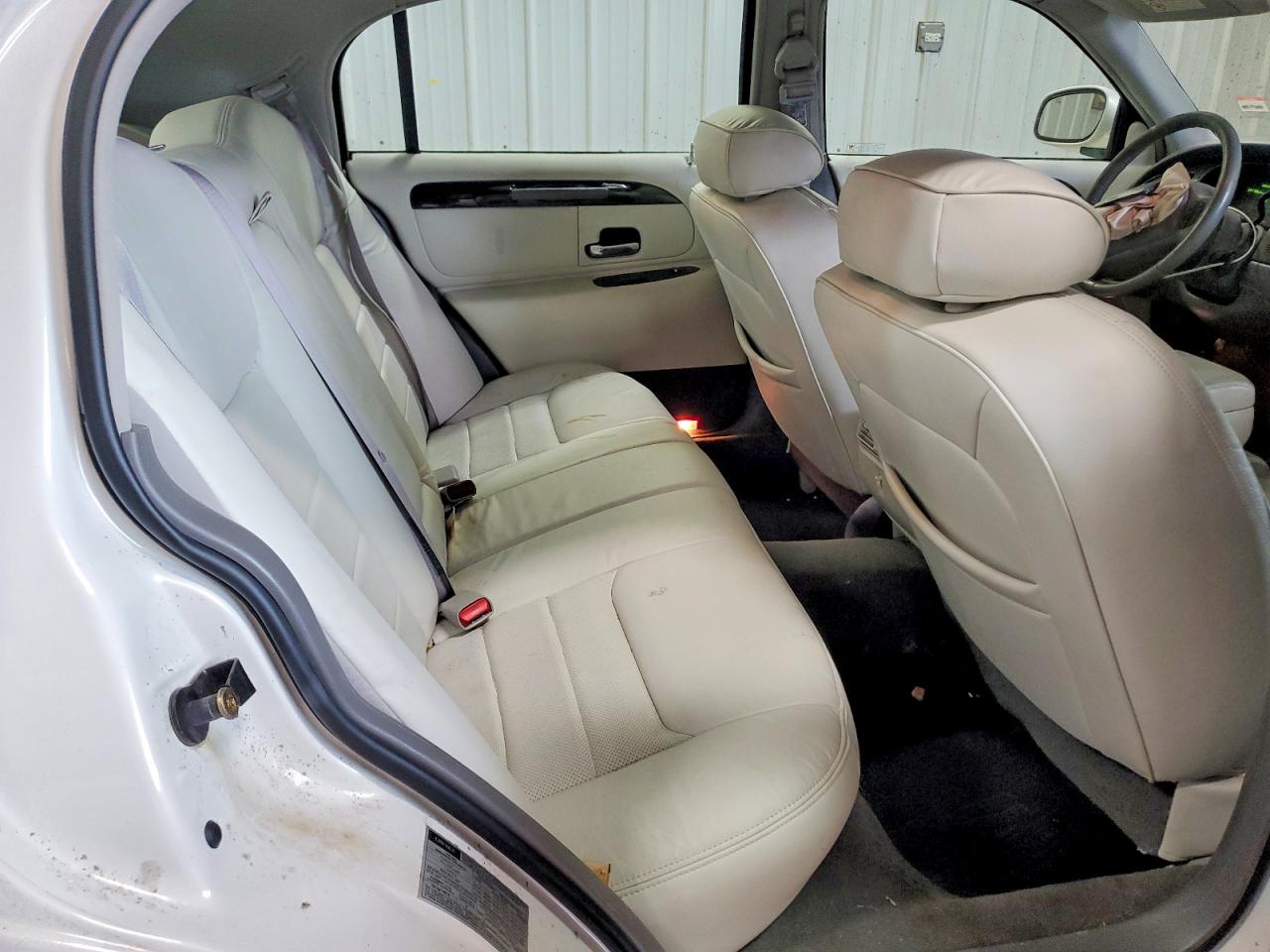 Lincoln Towncar Signature