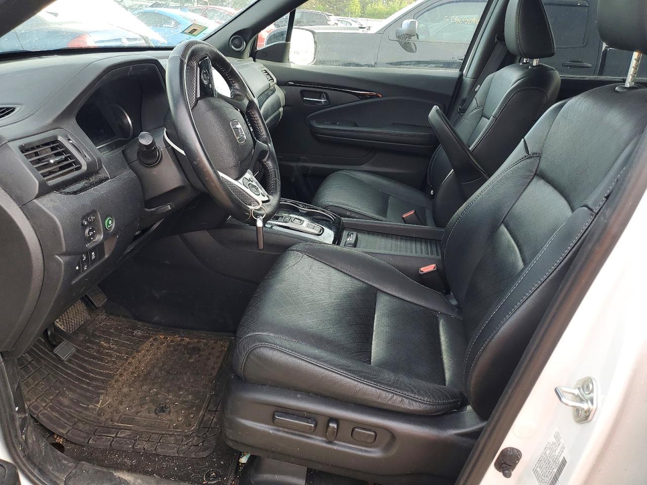 Honda Passport Elite