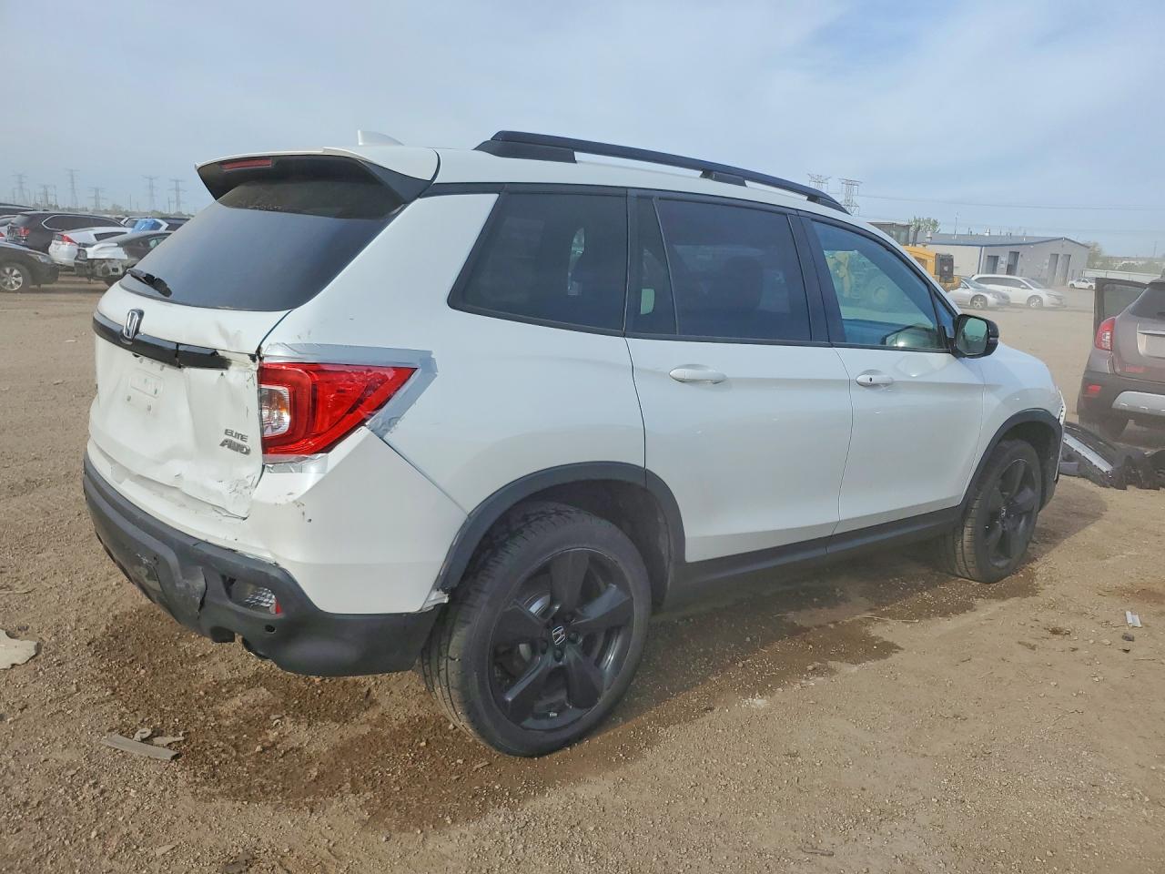 Honda Passport Elite