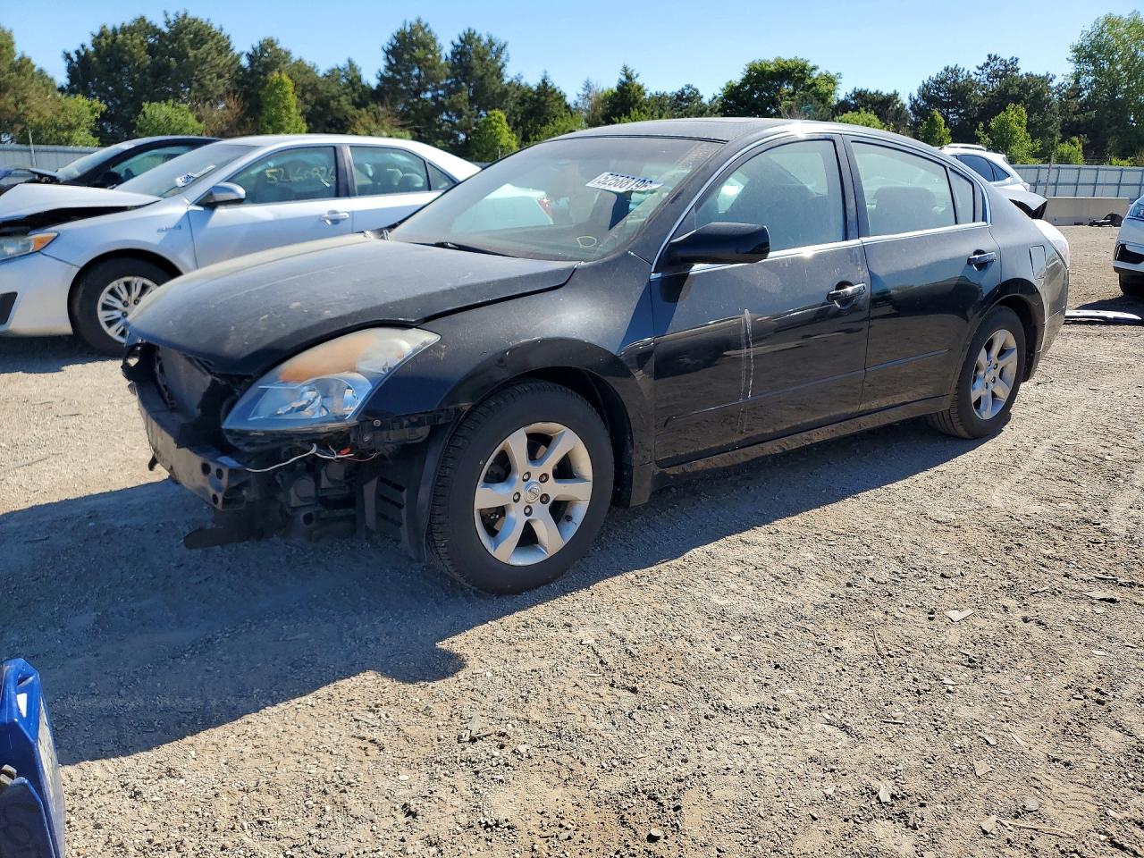 Salvage Nissan Altima Image