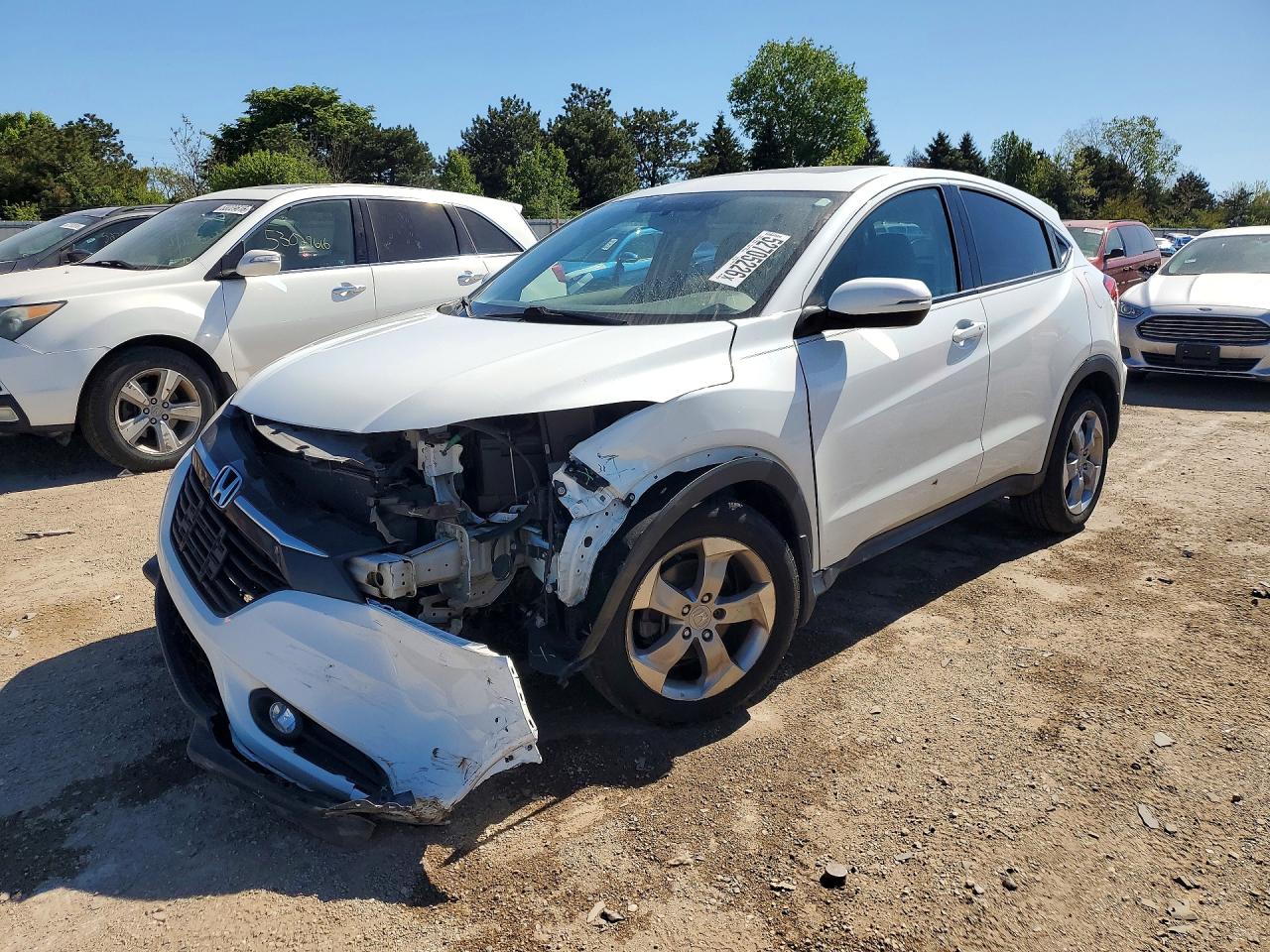 Salvage Honda HR-V Image
