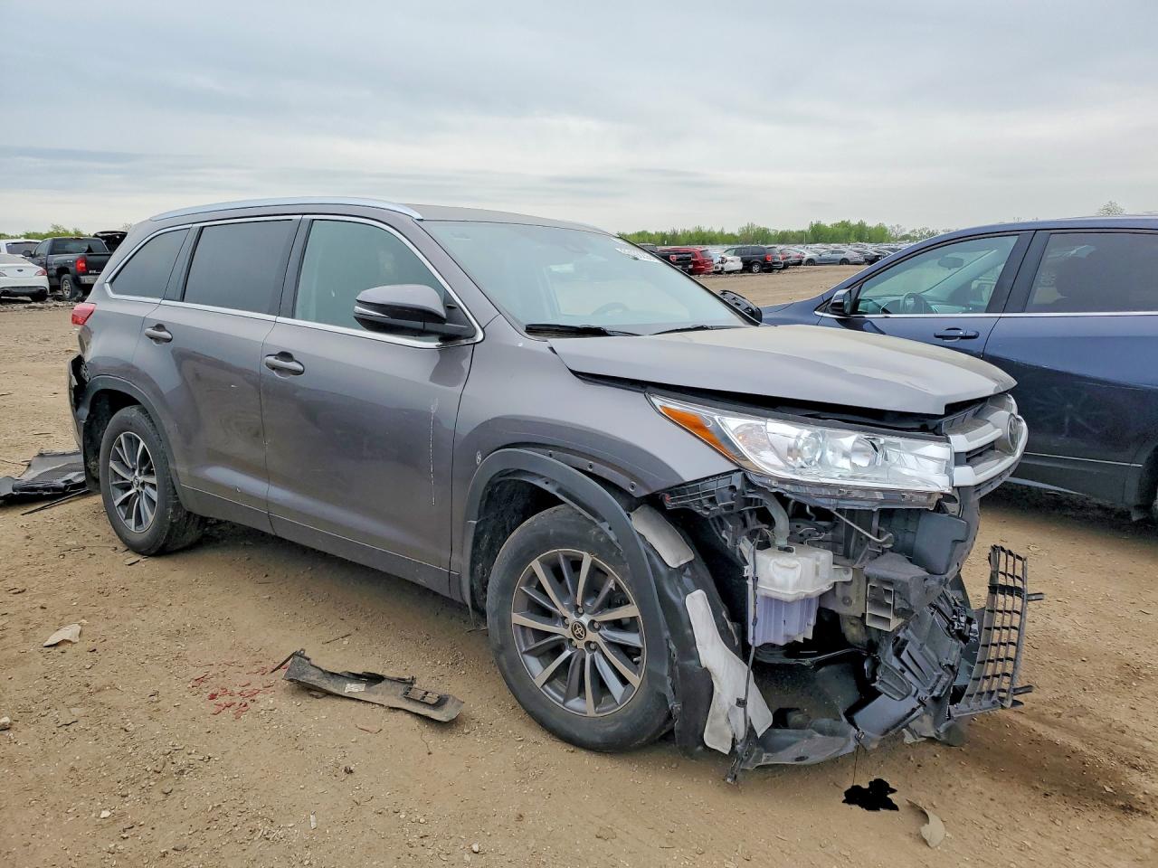 Toyota Highlander Xle