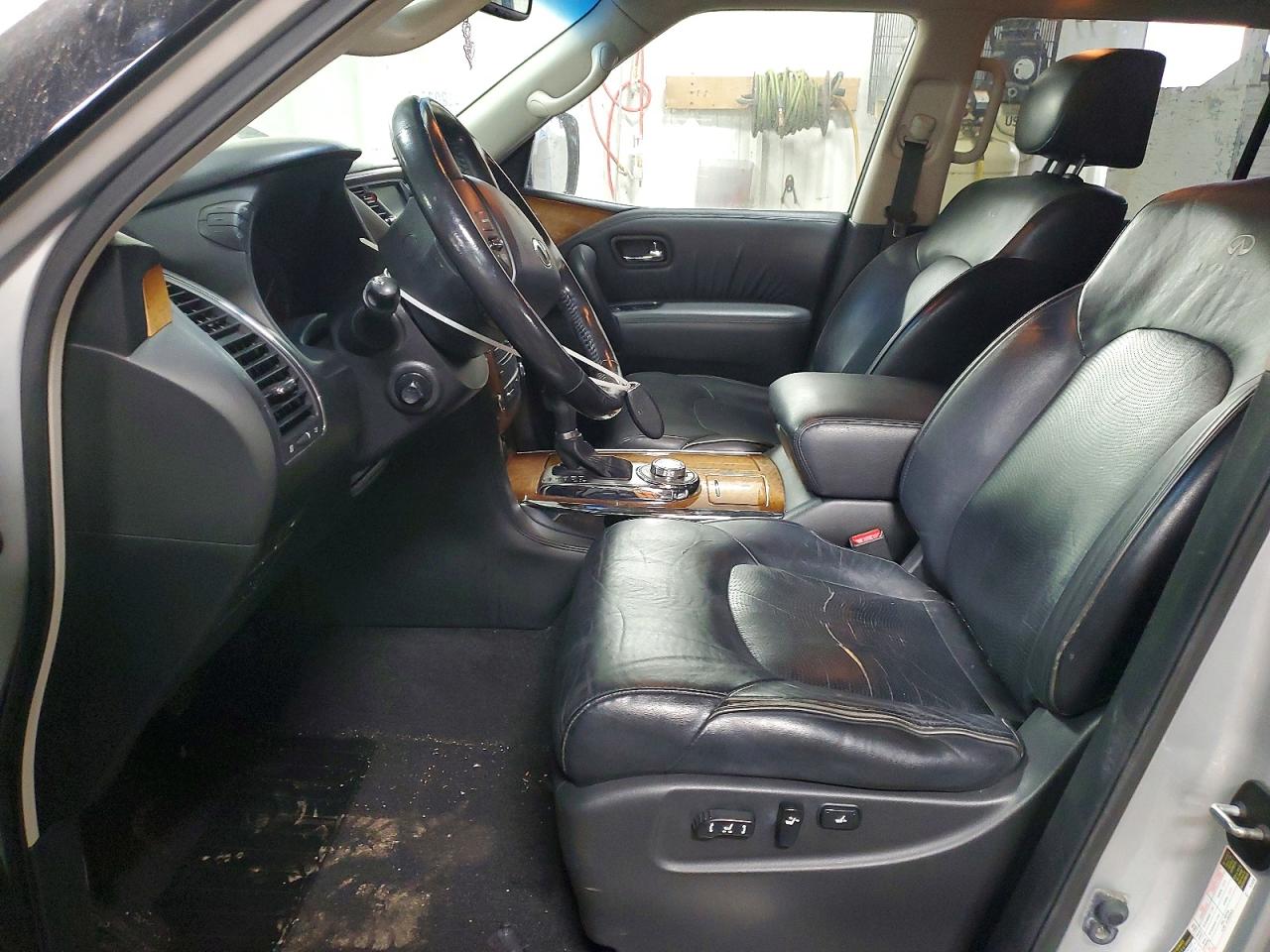 INFINITI Qx Base