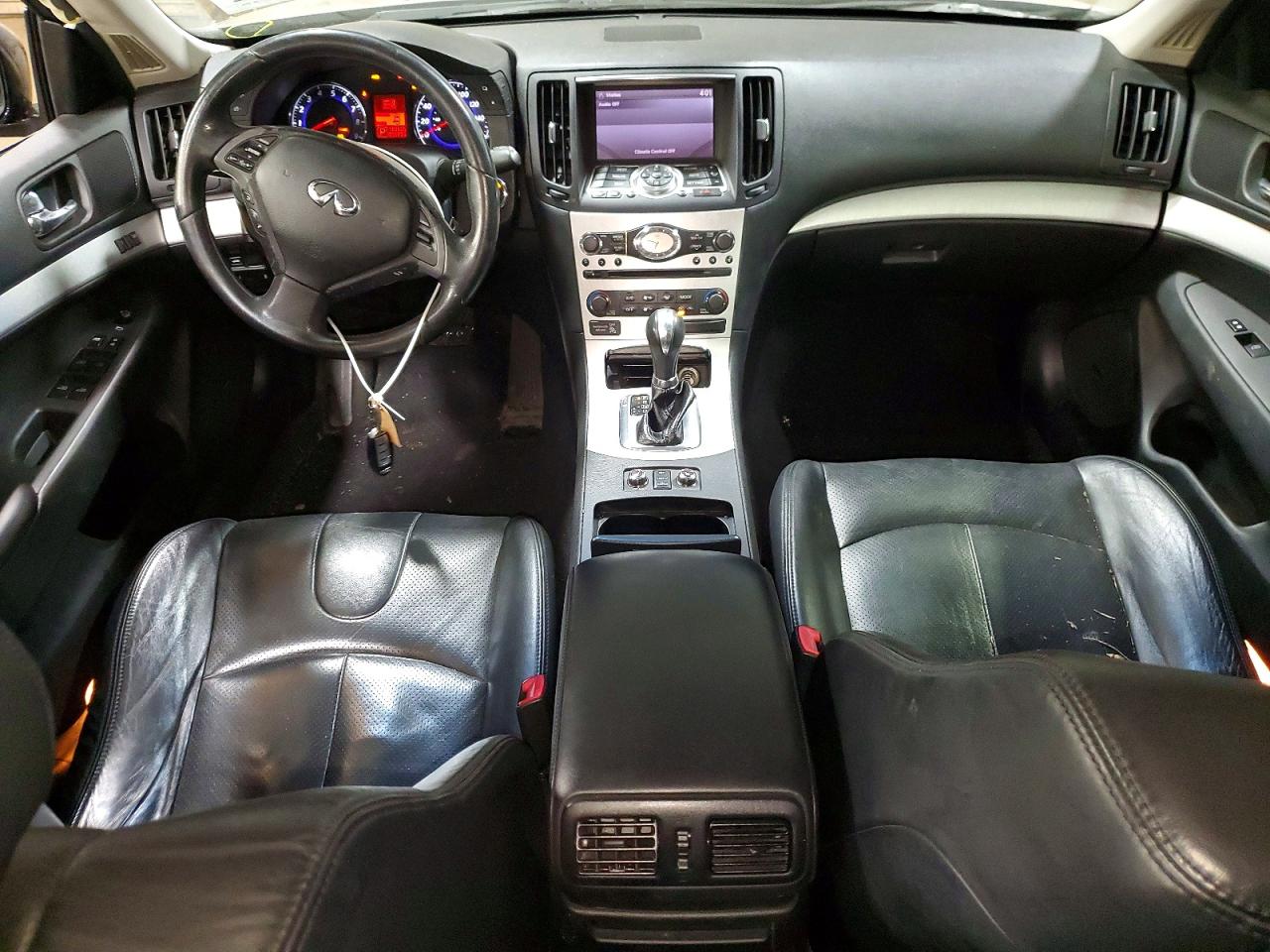 INFINITI G37 X