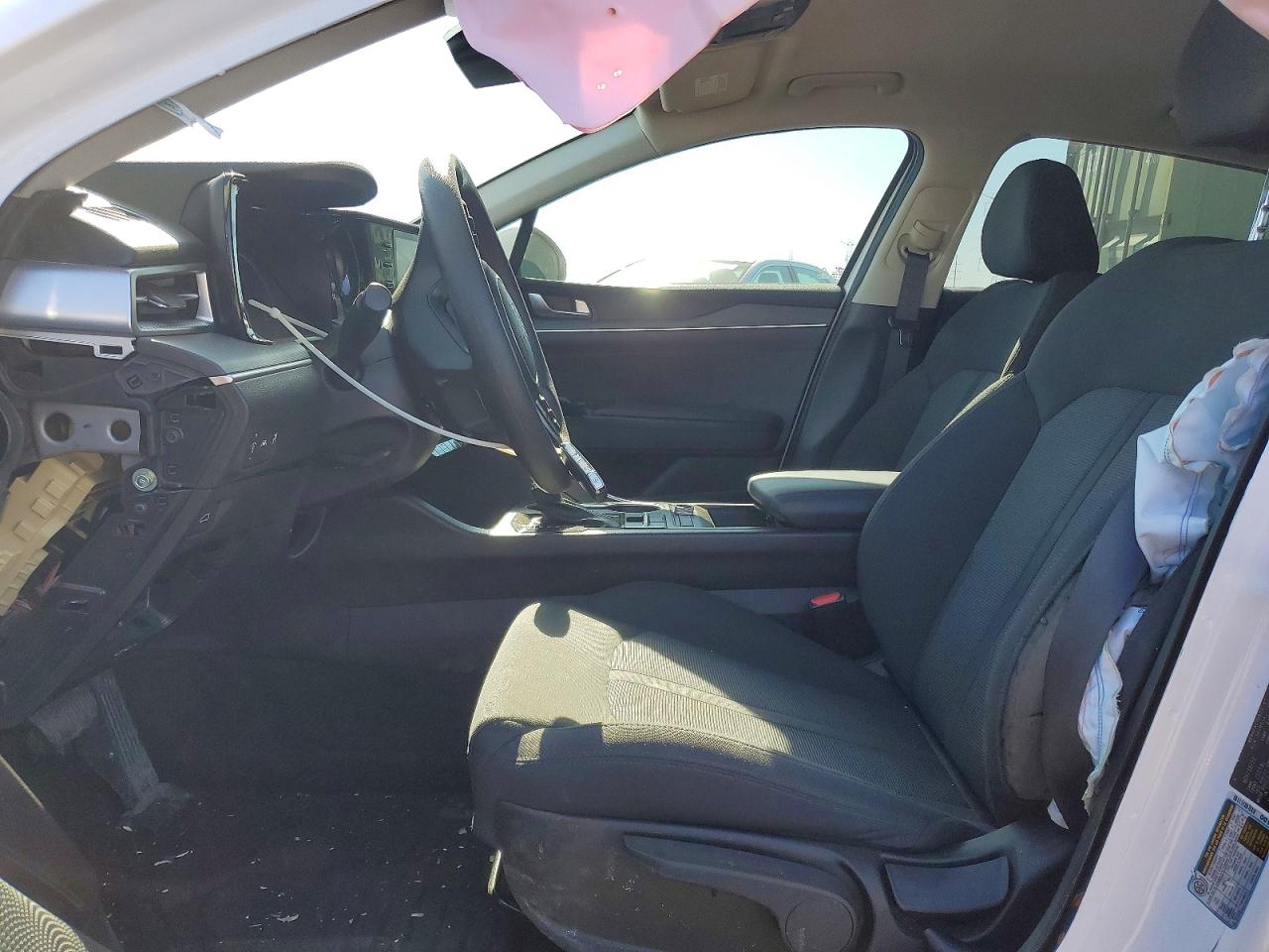 Kia K5 Lxs