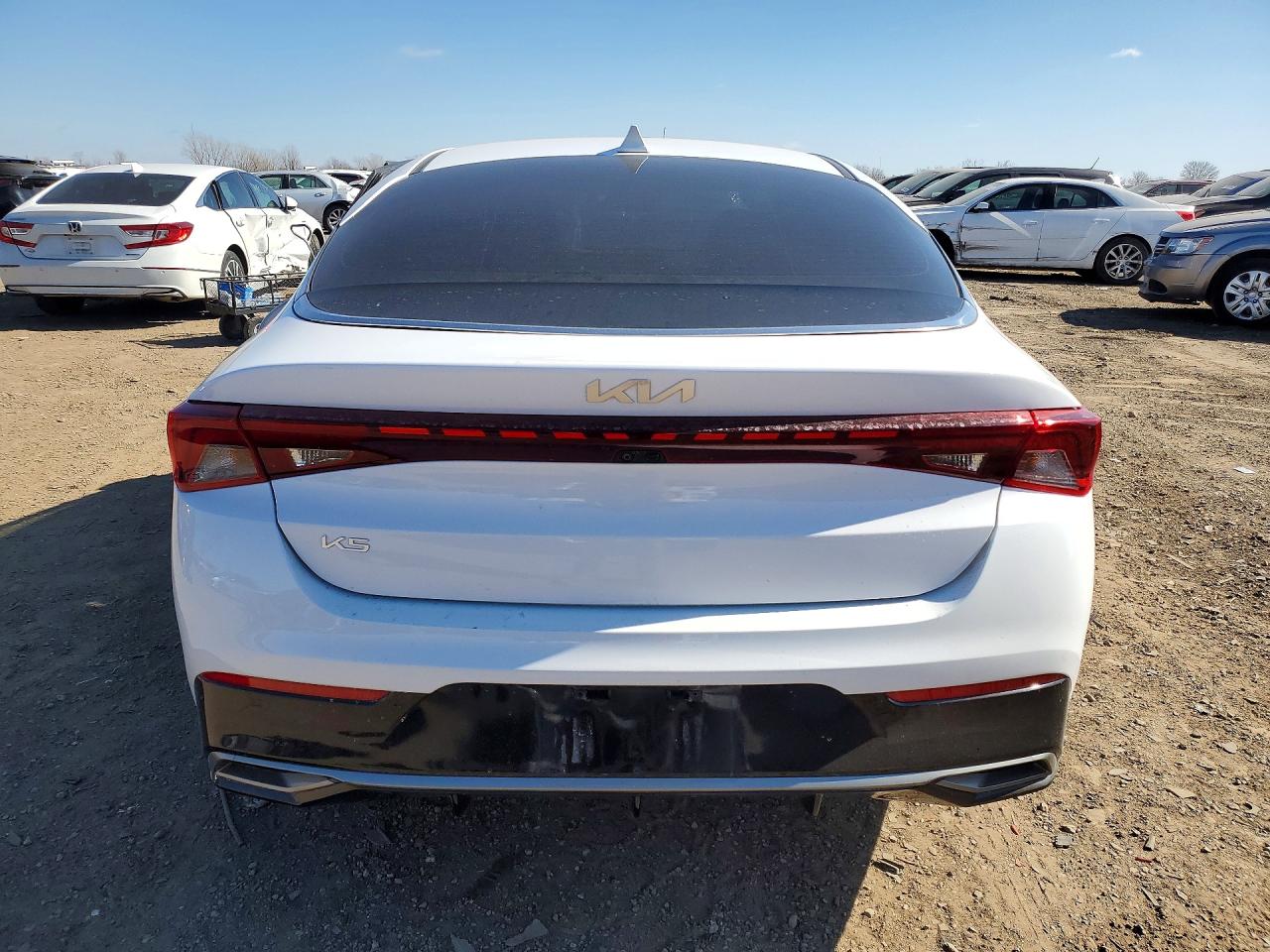 Kia K5 Lxs