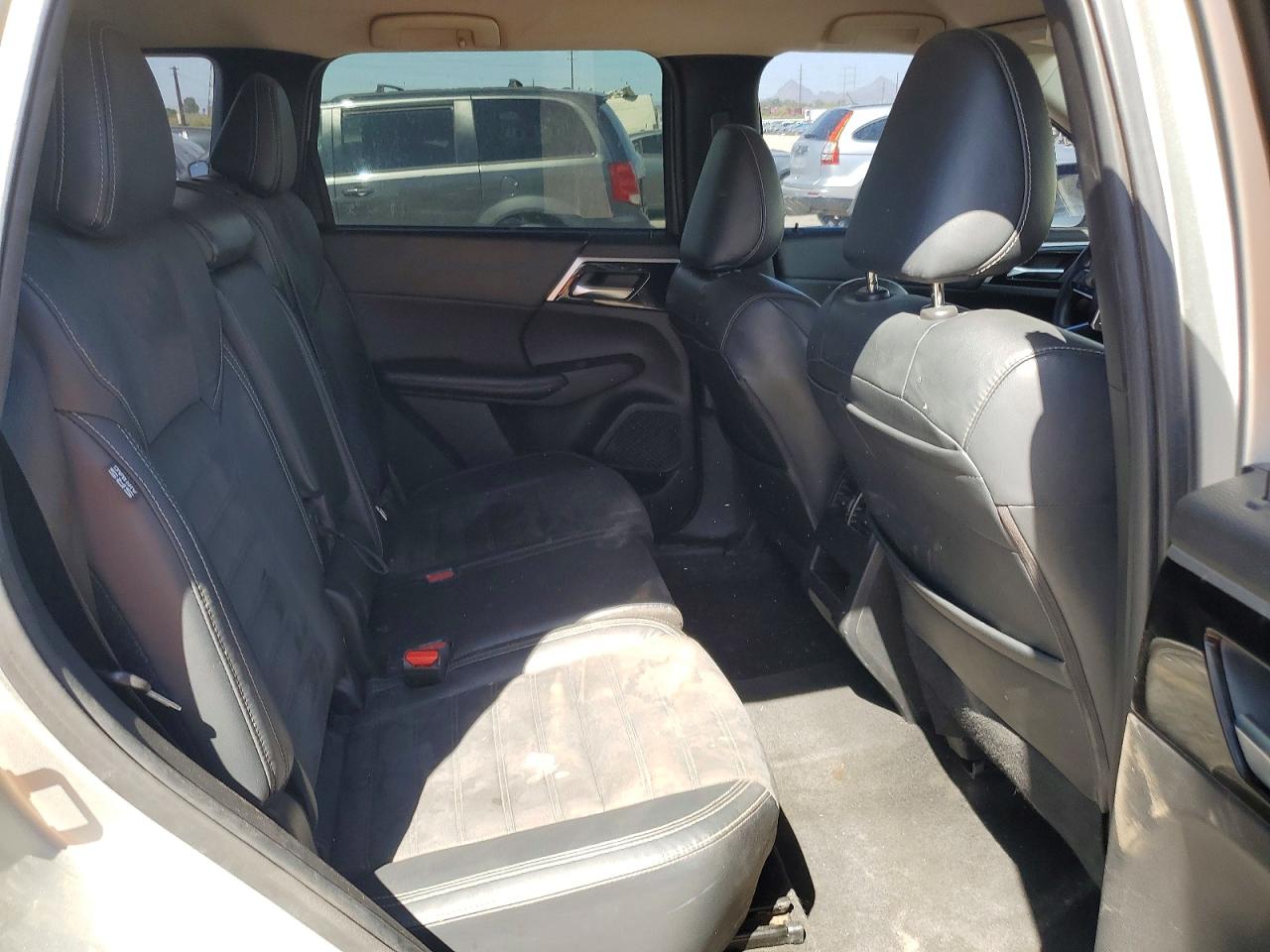 Mitsubishi Outlander Se