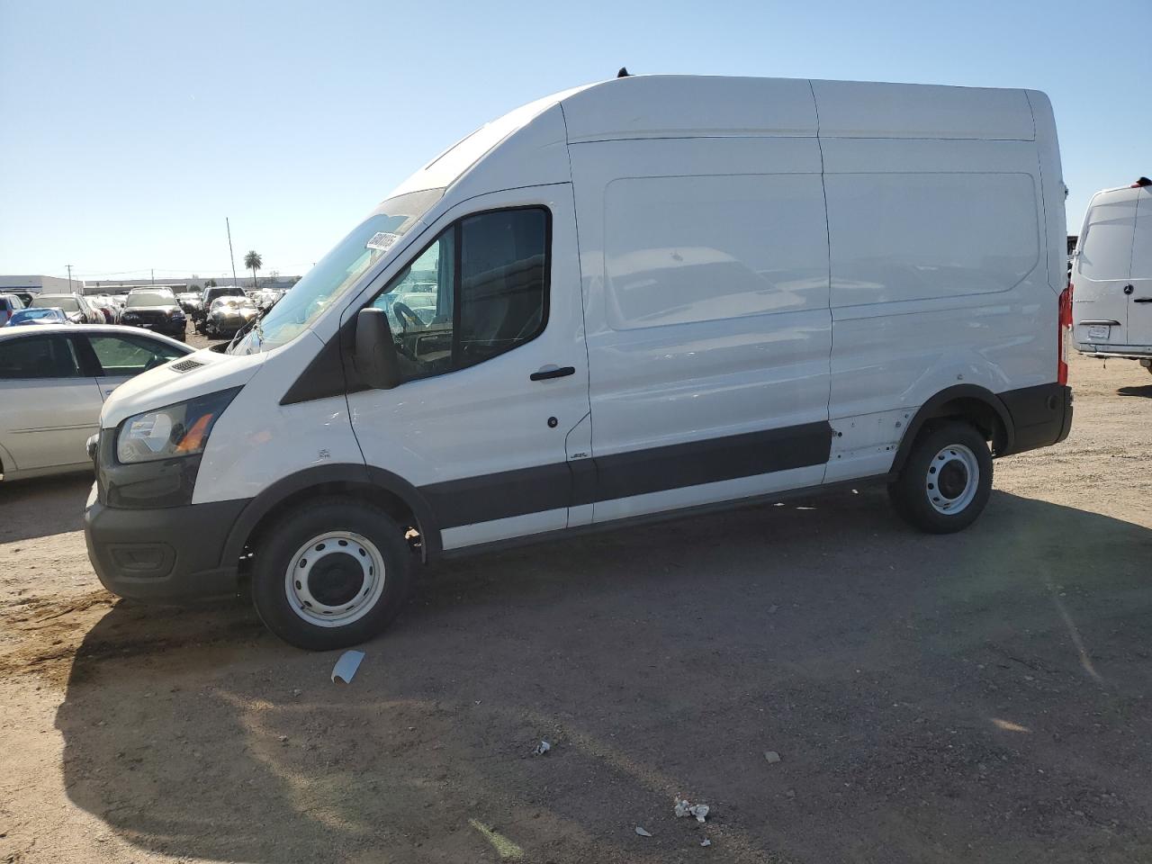 Salvage Ford Transit Image