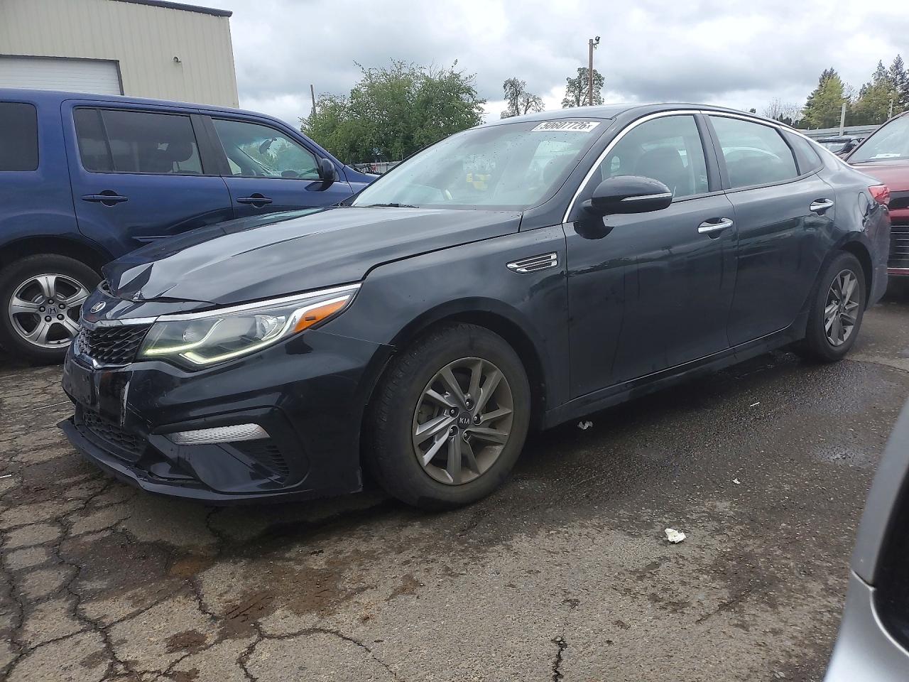 Salvage Kia Optima Image