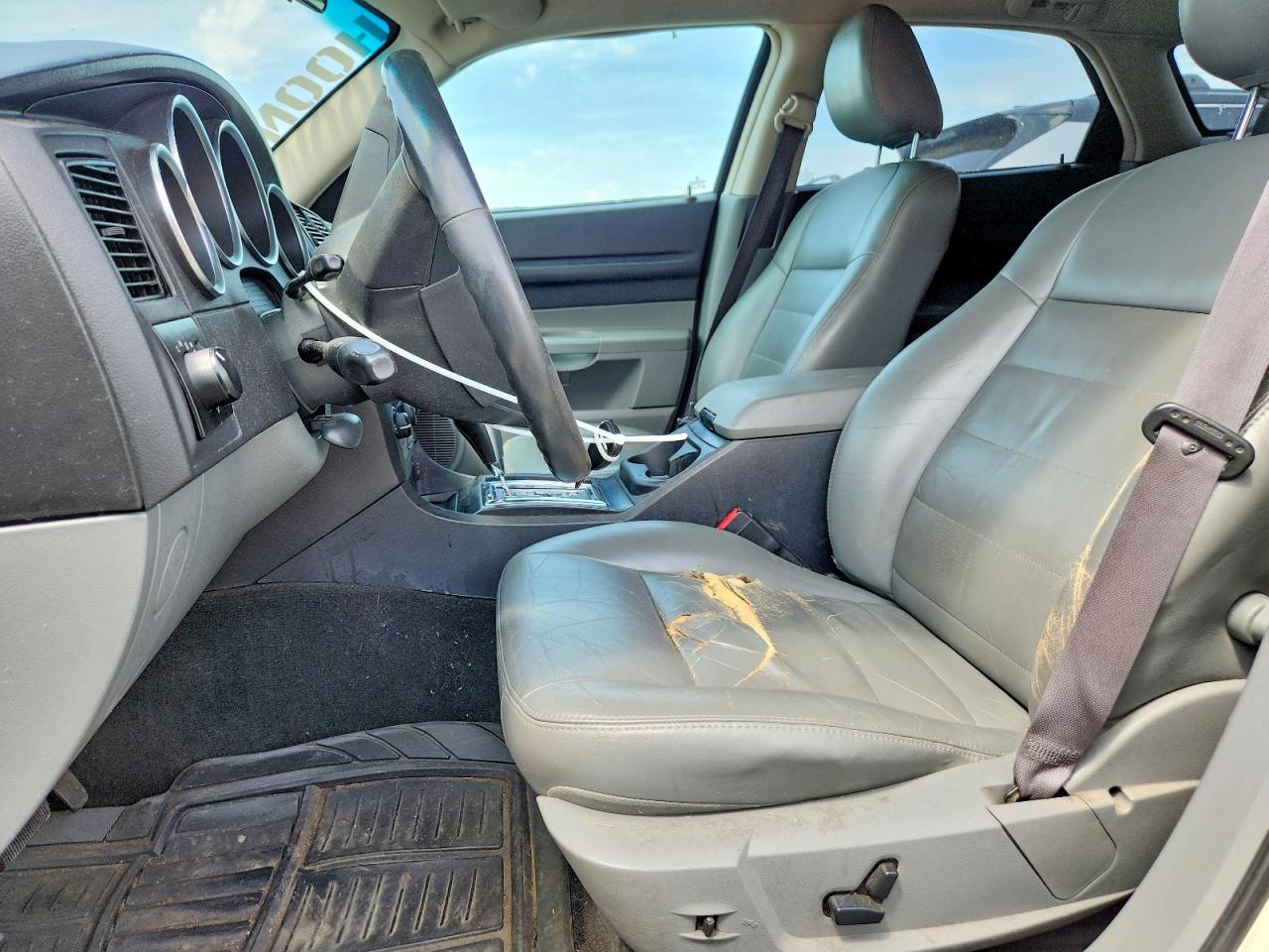 Dodge Magnum Sxt