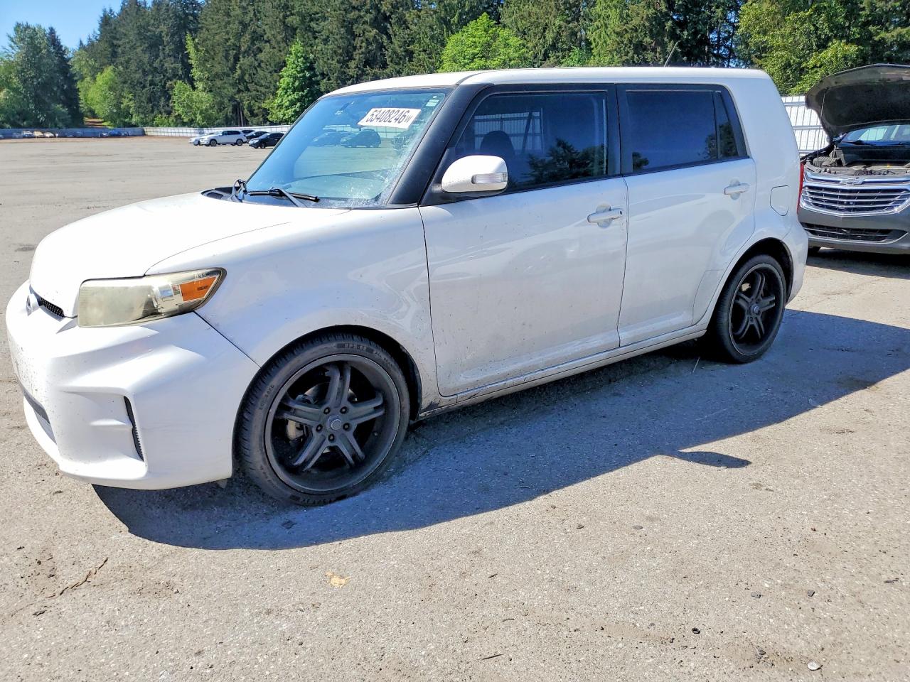 Salvage Toyota xB Image