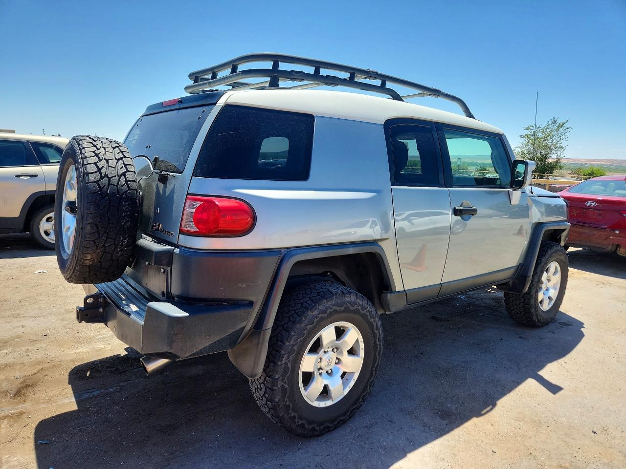 Toyota FJ Cruiser Base