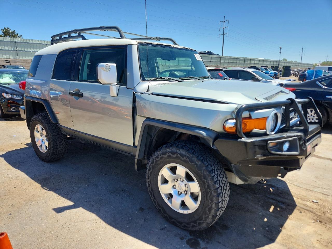 Toyota FJ Cruiser Base