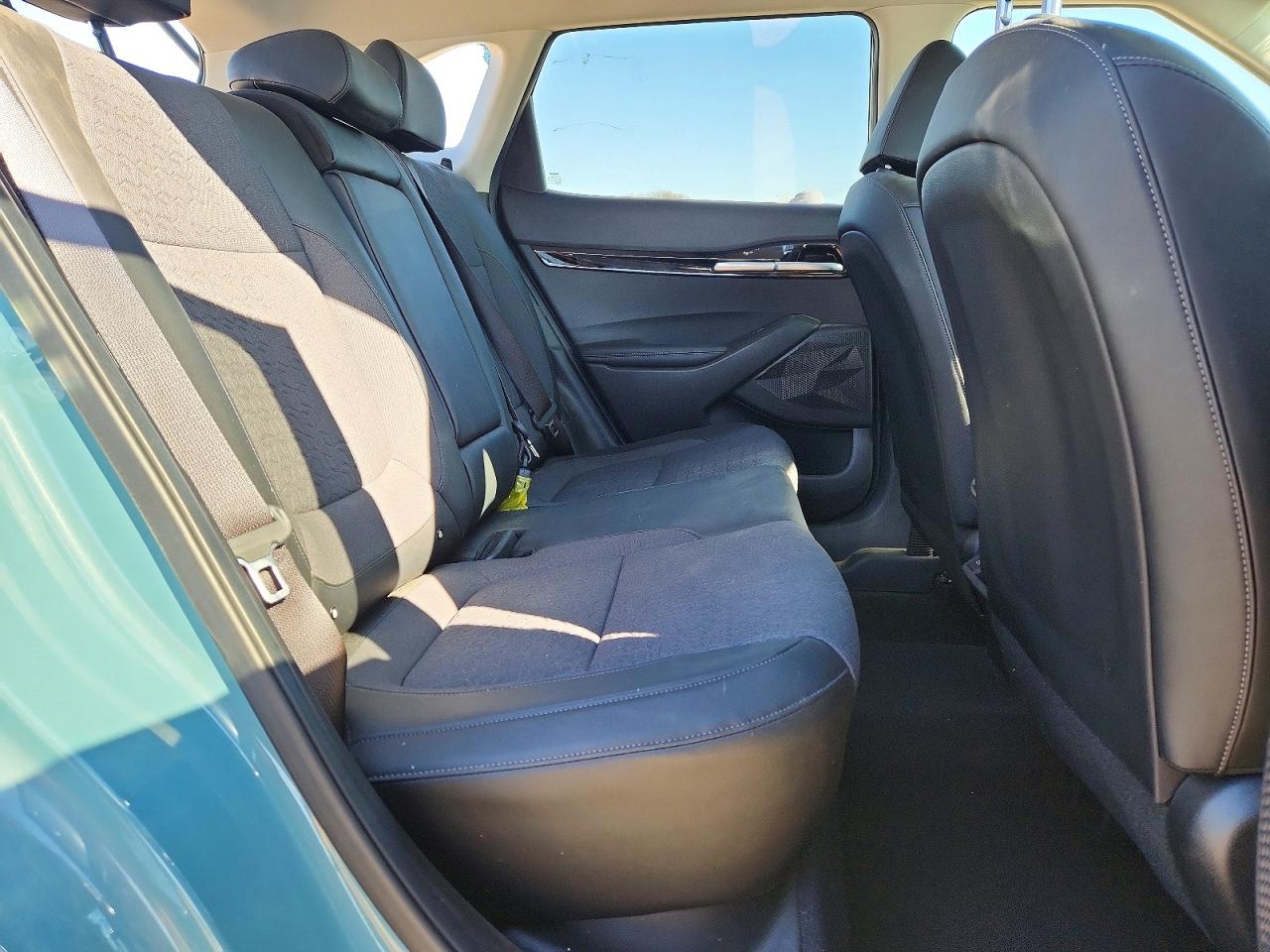Kia Seltos S