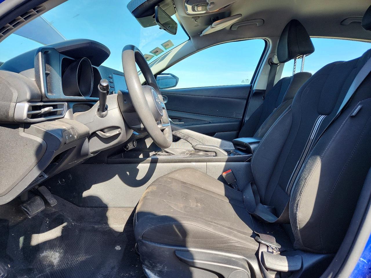 Hyundai ELANTRA Sel
