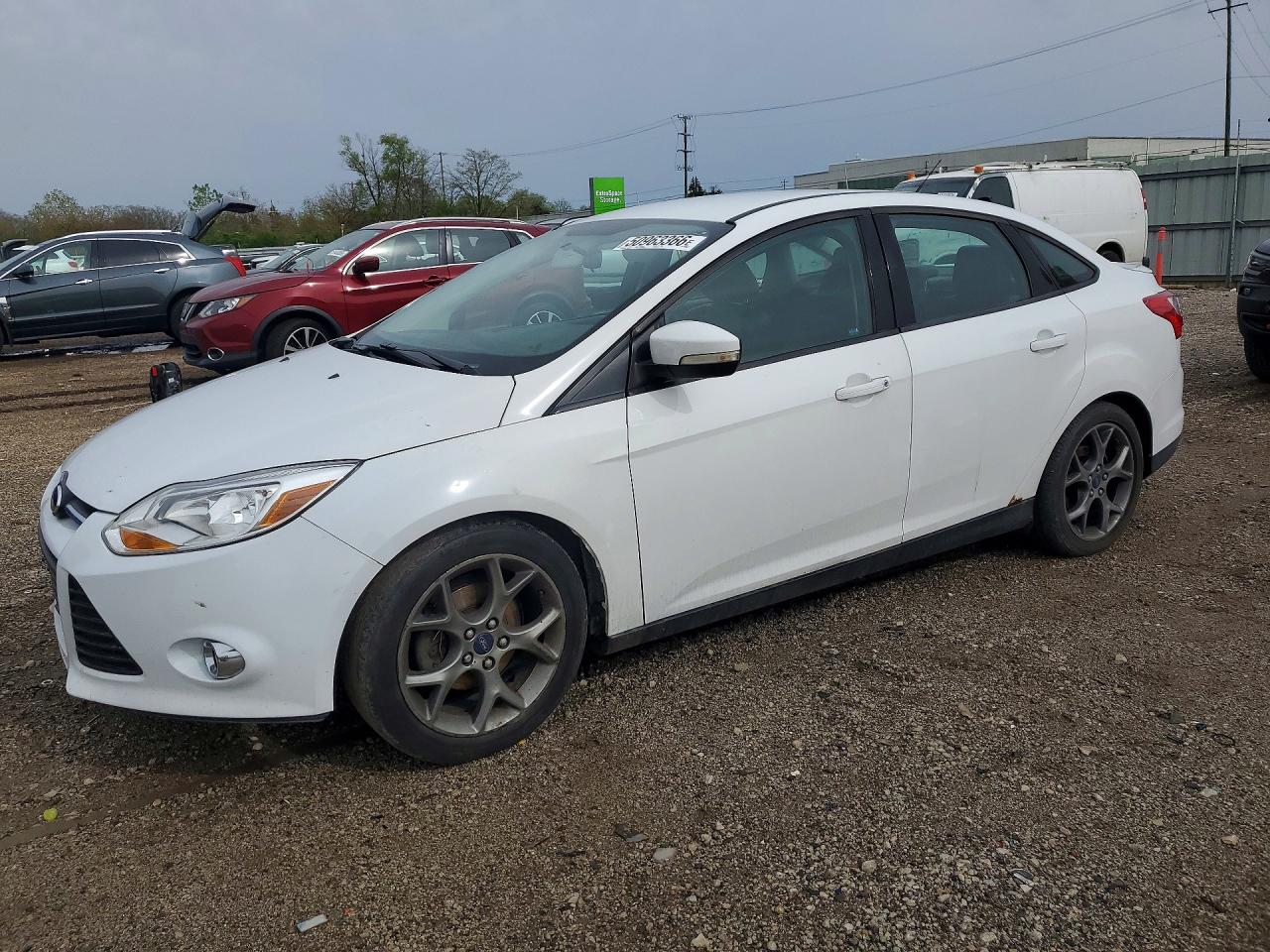 Salvage Ford Focus Image
