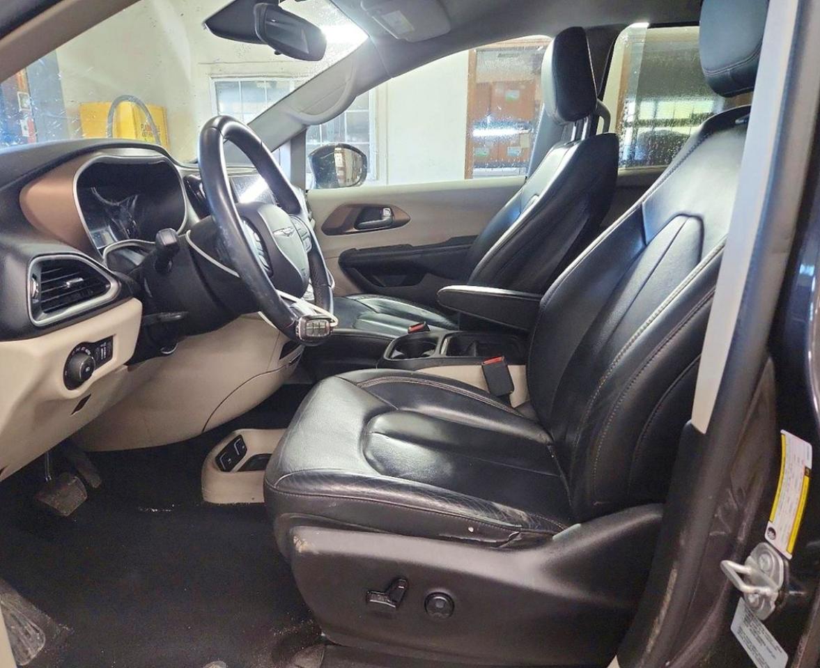 Chrysler Pacifica Touring L