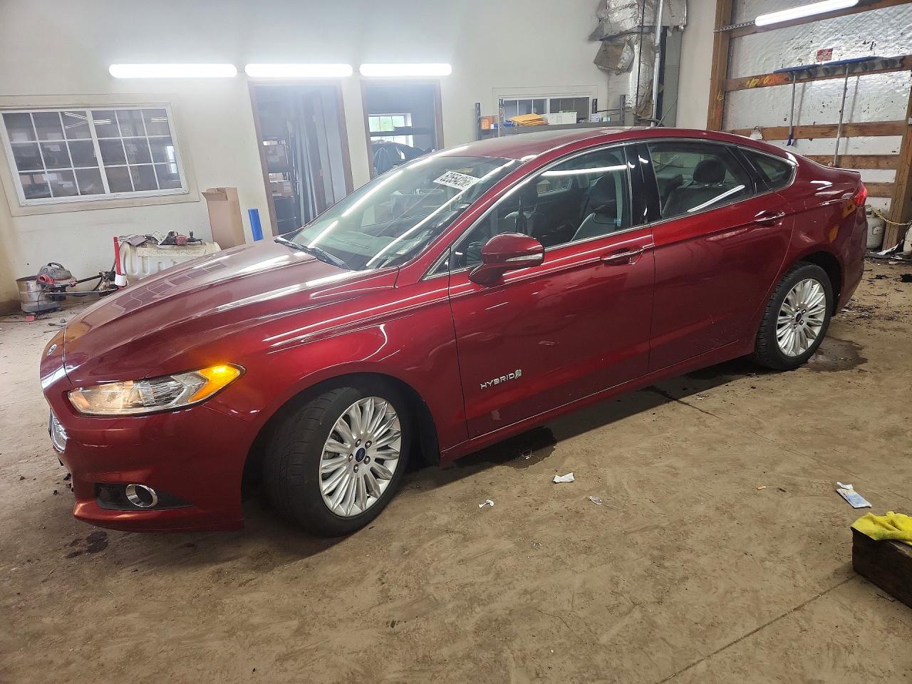 Salvage Ford Fusion Image