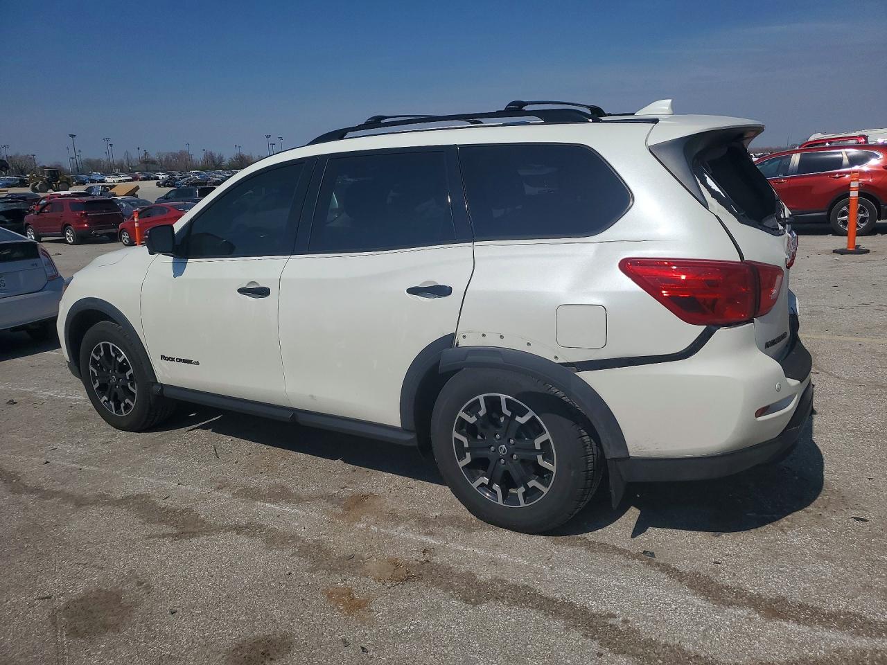 Nissan Pathfinder Sl