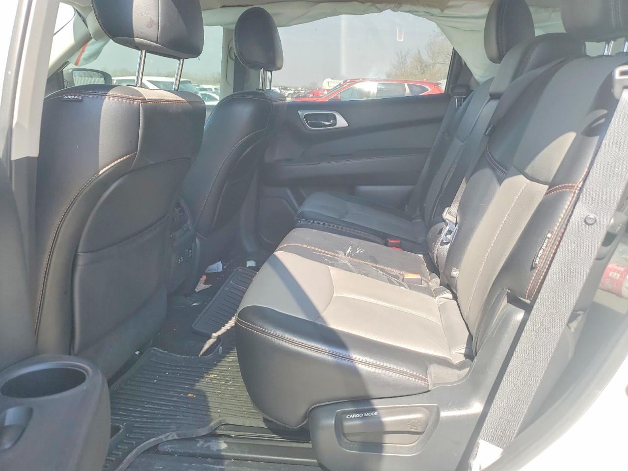 Nissan Pathfinder Sl