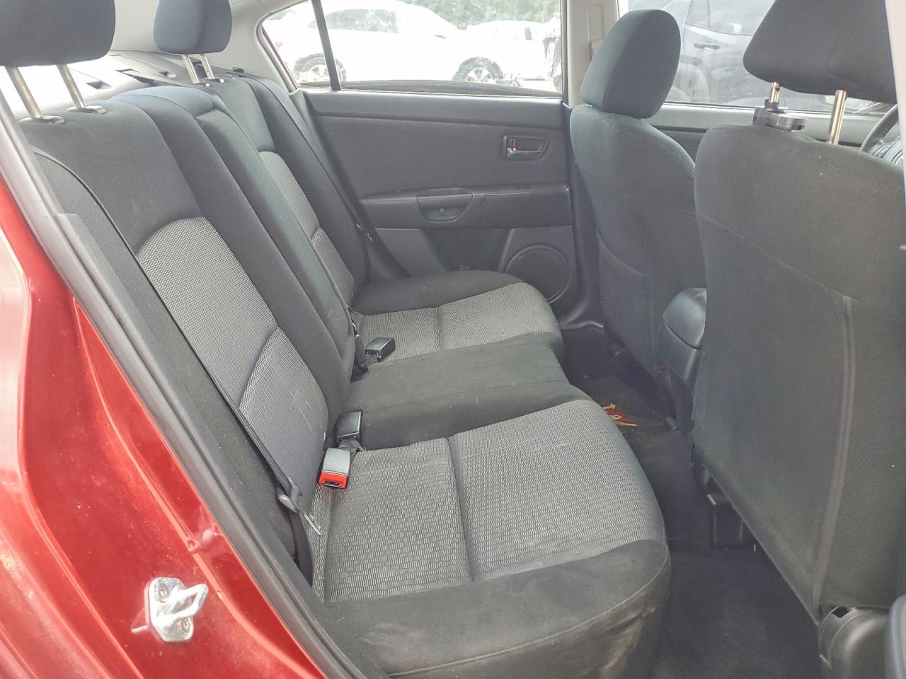 Mazda 3 I