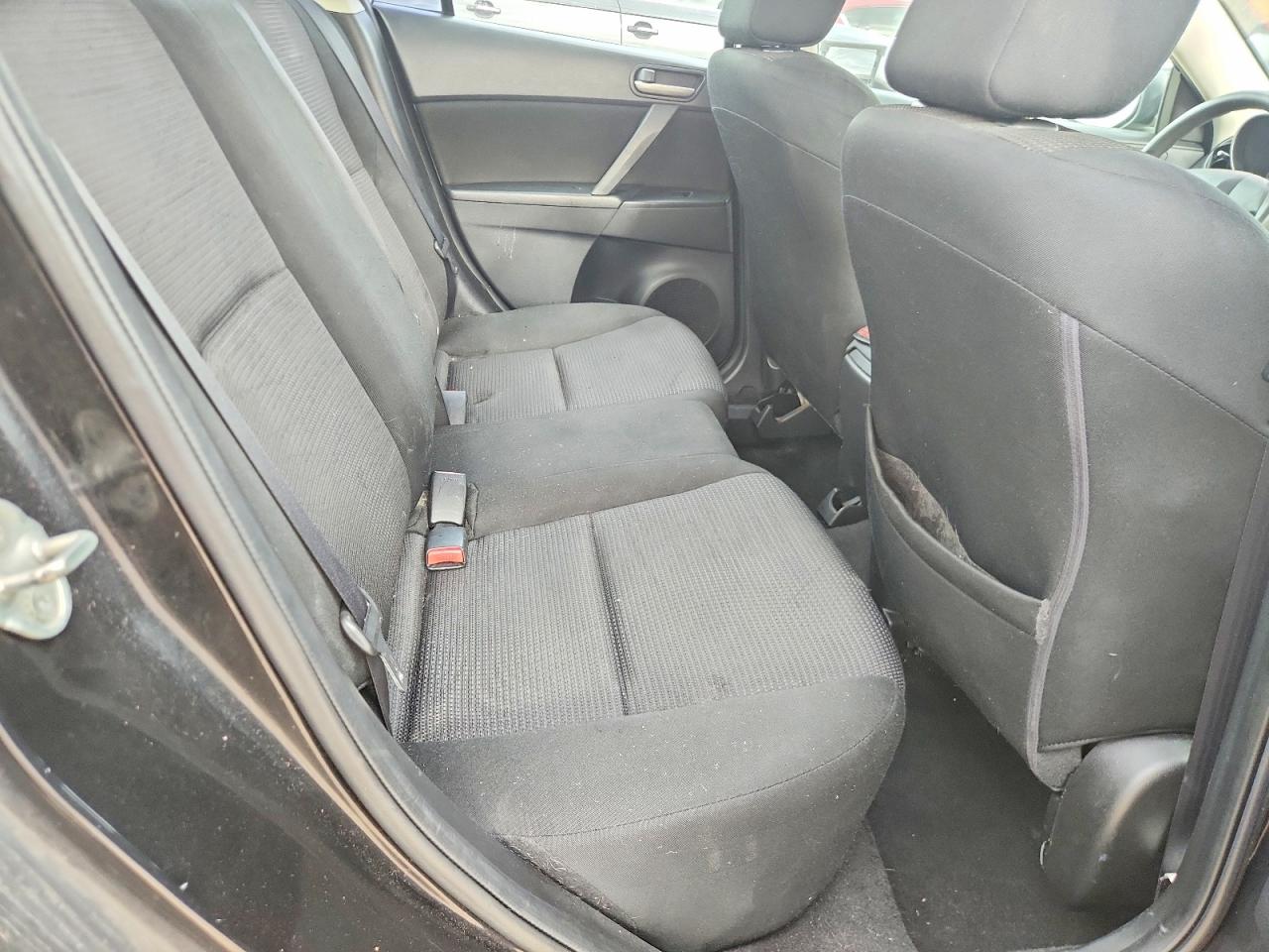 Mazda 3 I