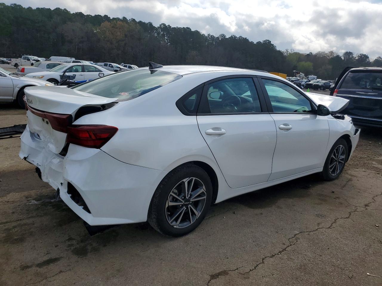 Kia Forte Lxs