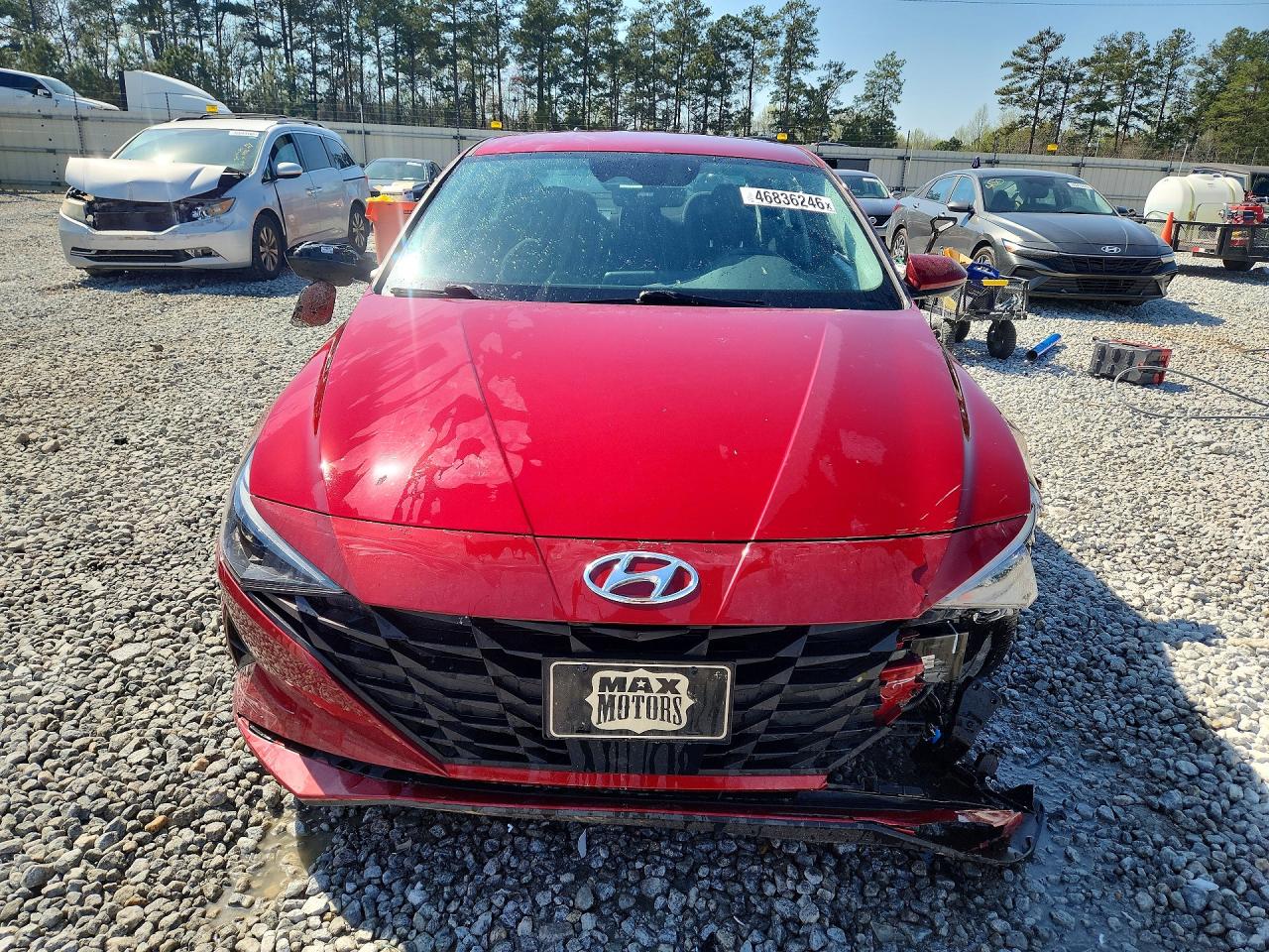 Hyundai ELANTRA Sel