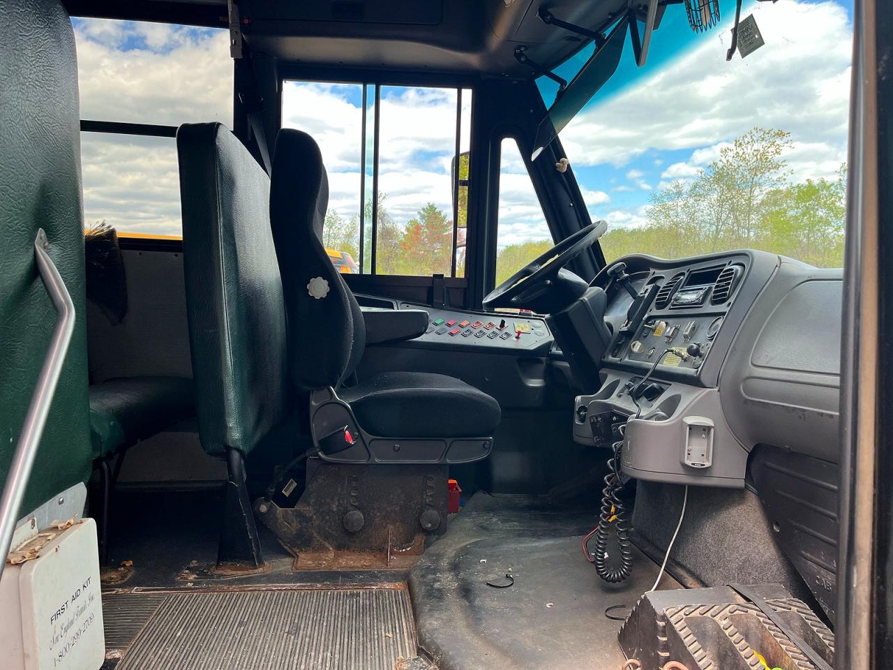 Freightliner Chassis B2b