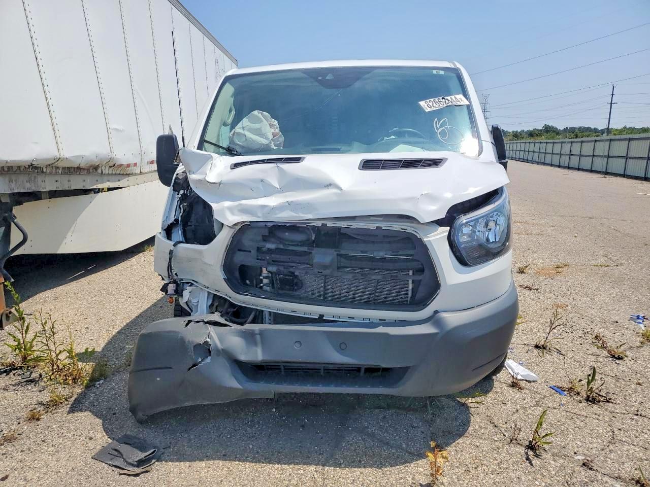 Ford Transit T-150