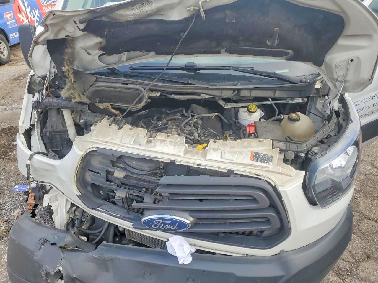 Ford Transit T-150