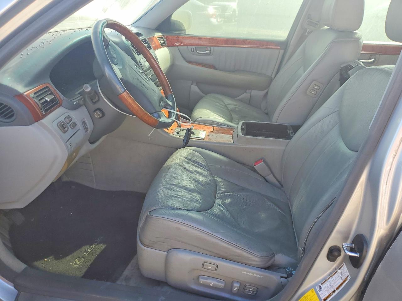 Lexus LS 430