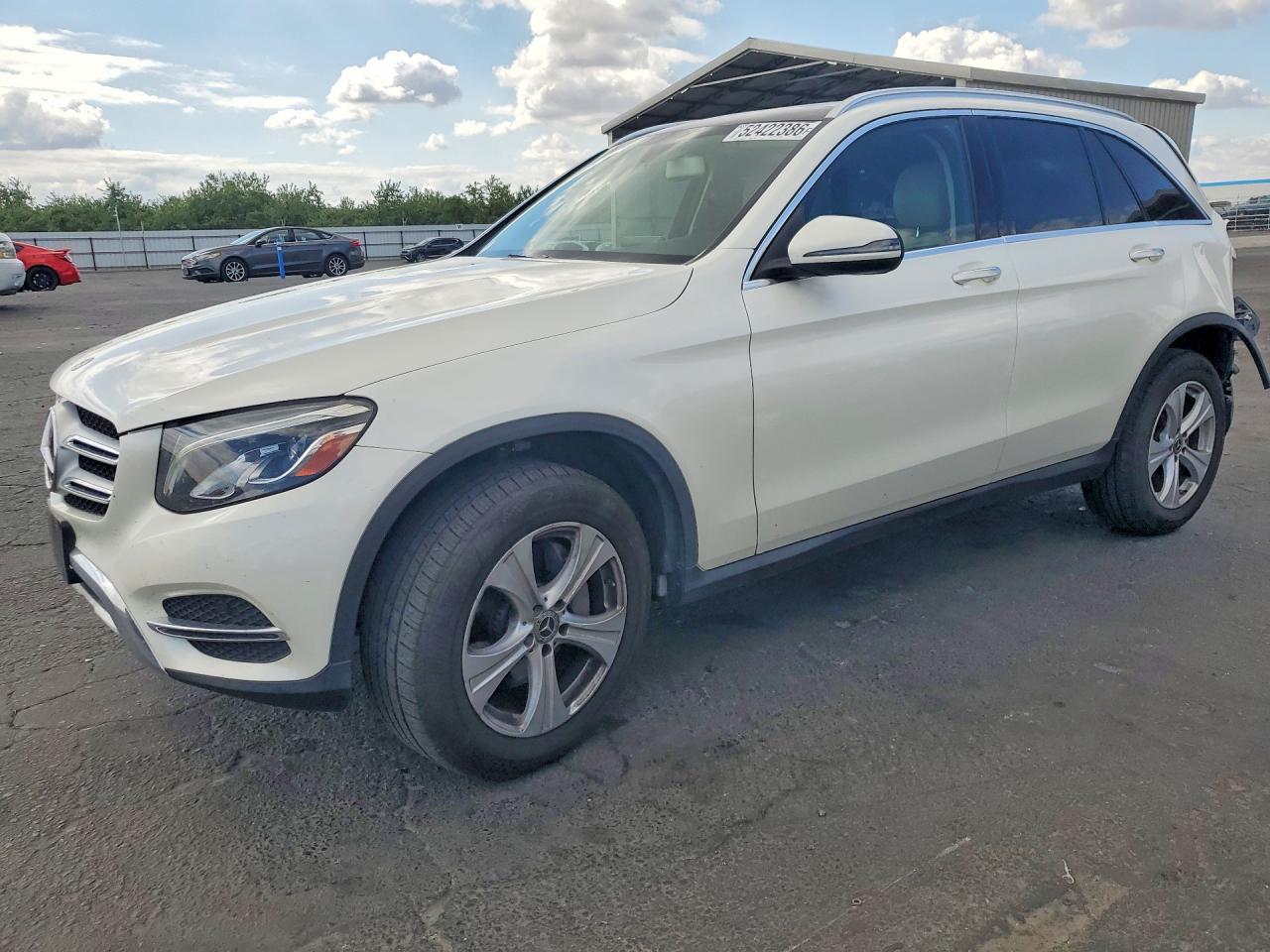 Salvage Mercedes-Benz GLC Image