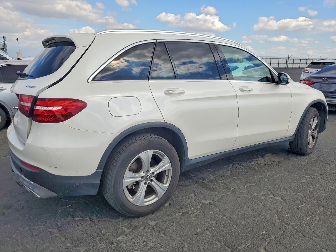 Mercedes-Benz GLC 300 4matic