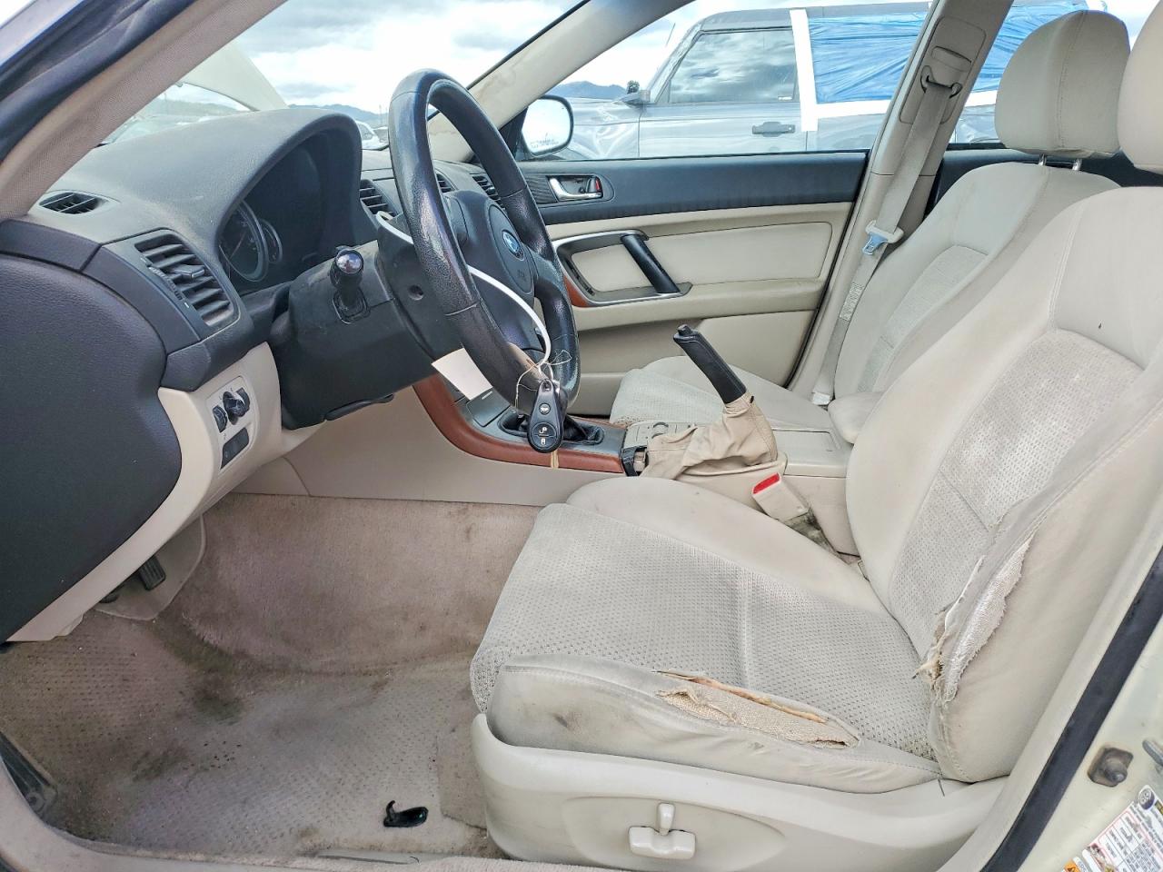 Subaru Legacy Outback 2.5i