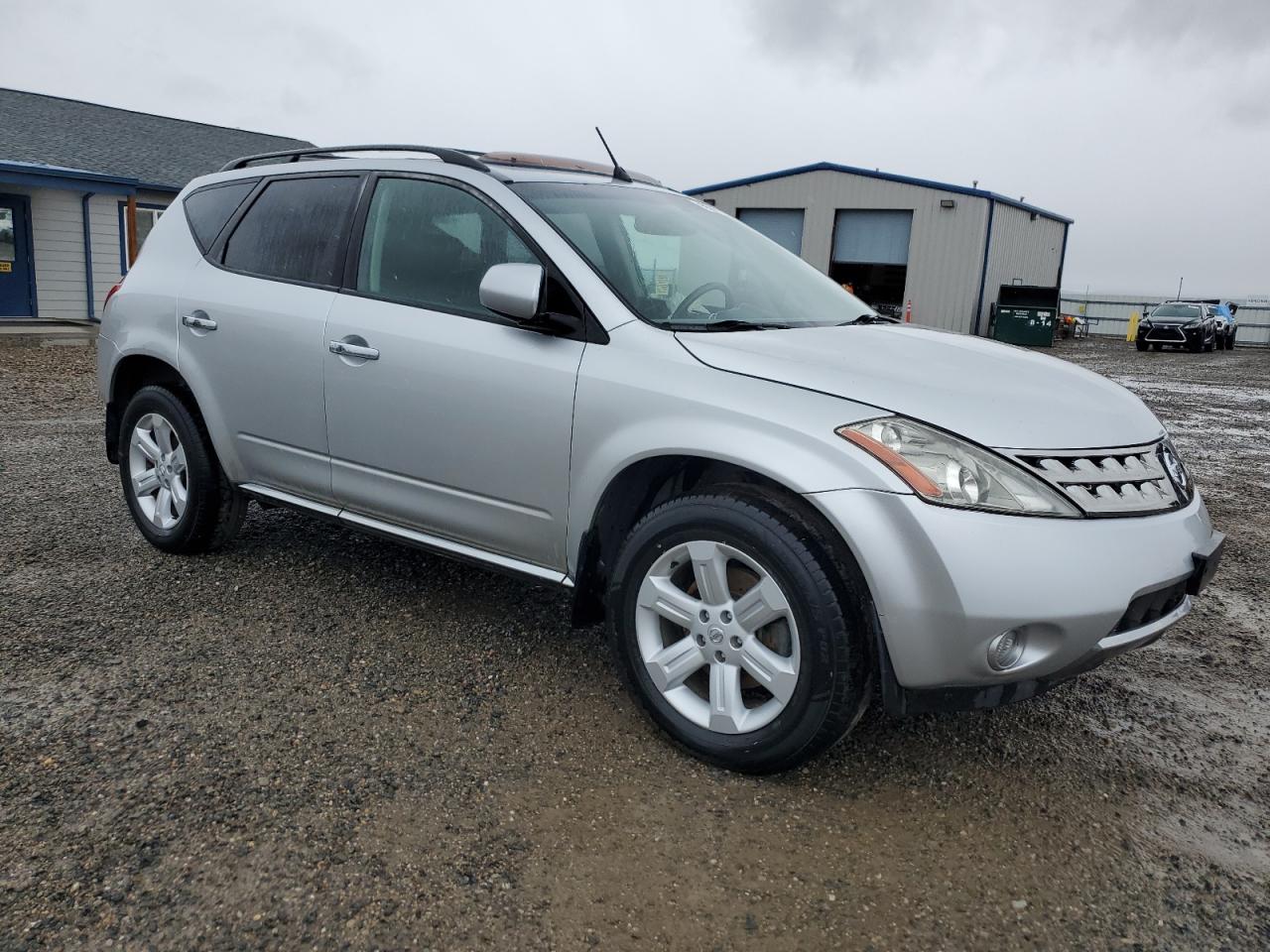 Nissan Murano S