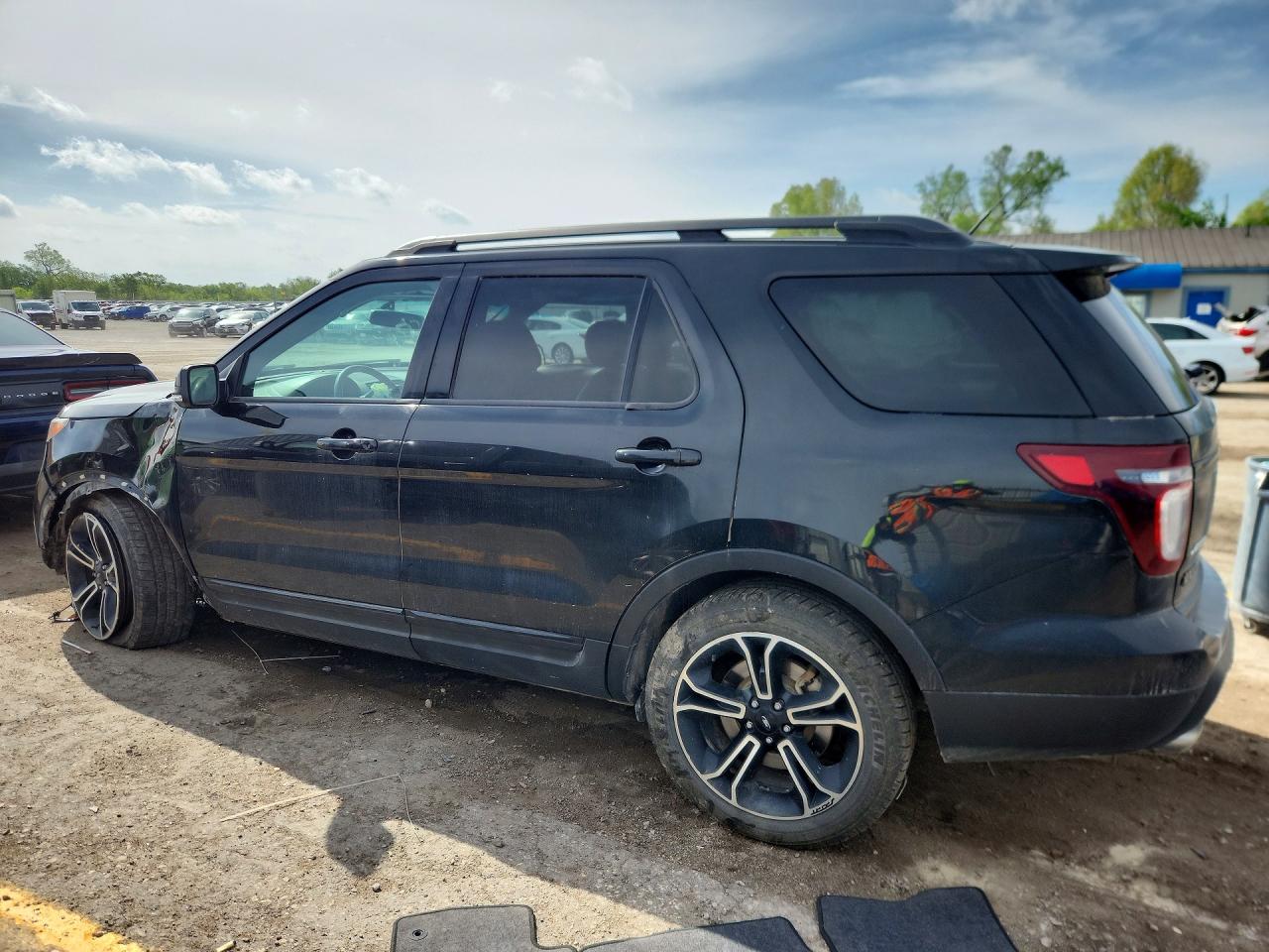 Ford Explorer Sport