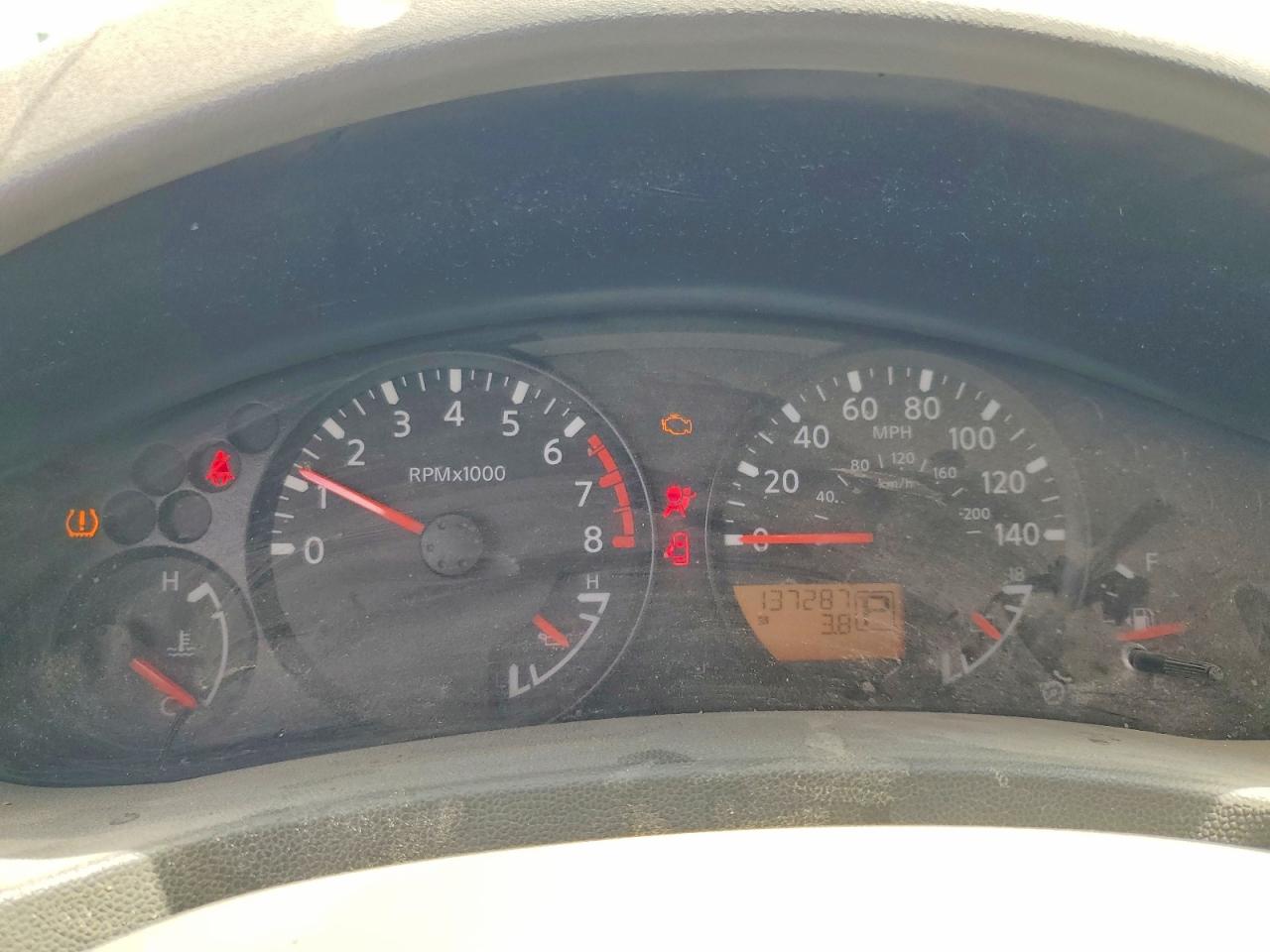 Nissan Frontier Sv