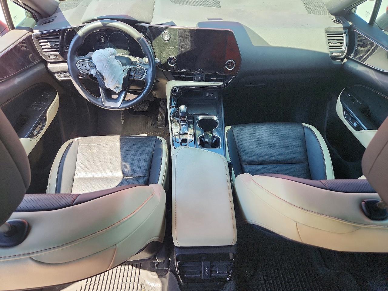 Lexus NX Base