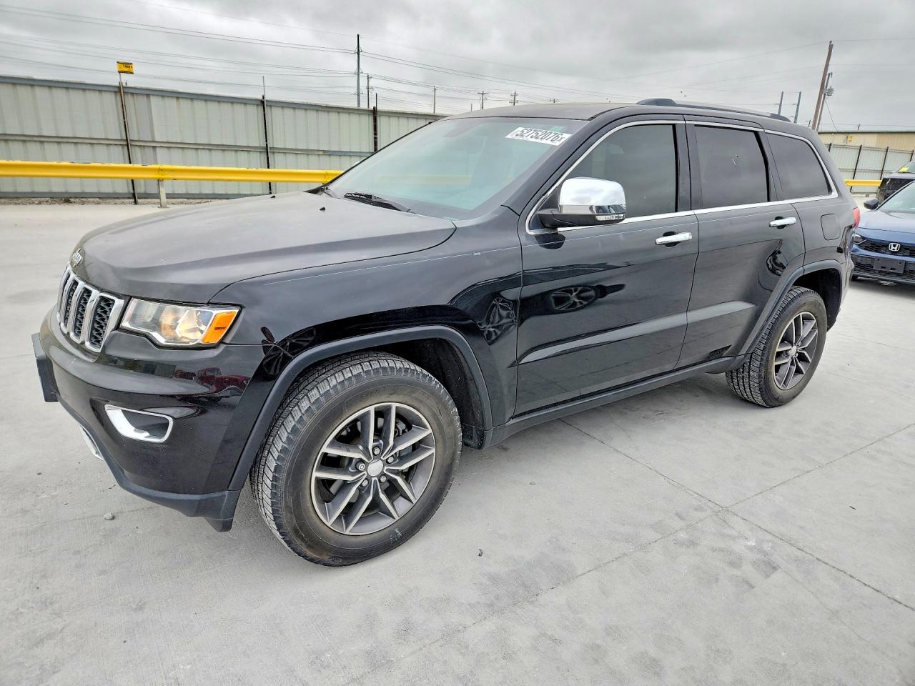 Salvage Jeep Grand Cherokee Image