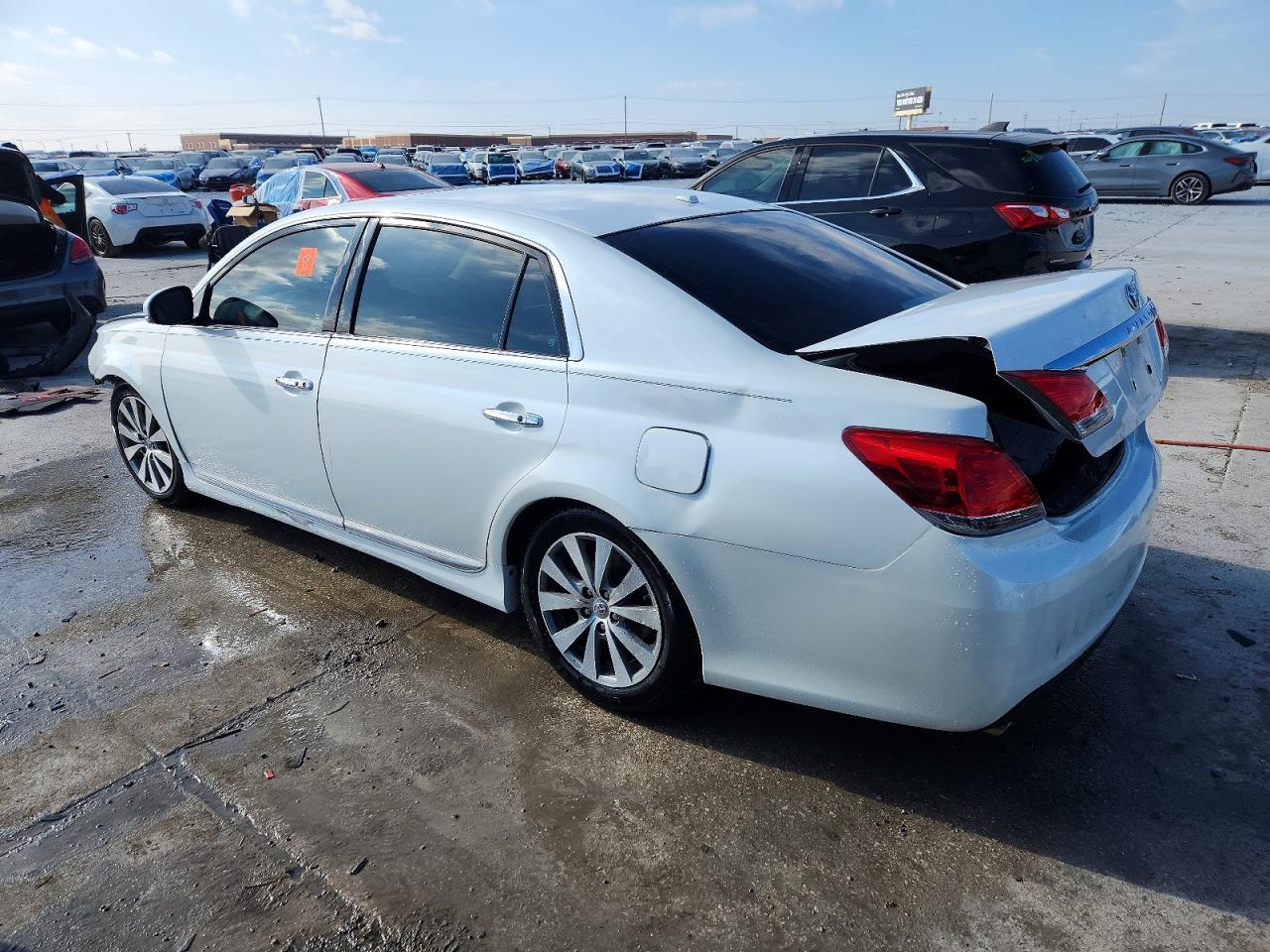 Toyota Avalon Limited