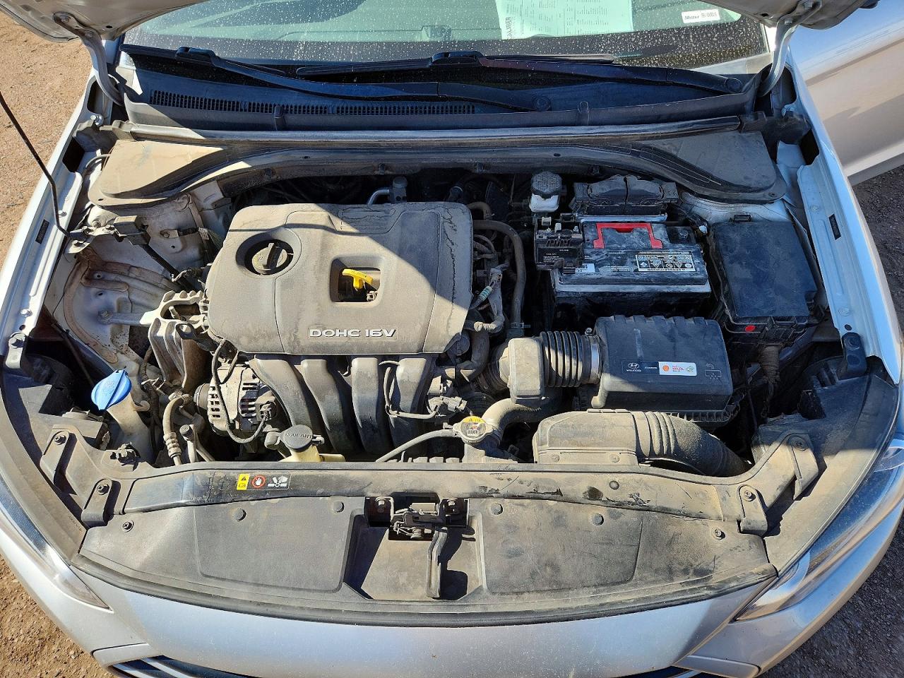 Hyundai ELANTRA Sel