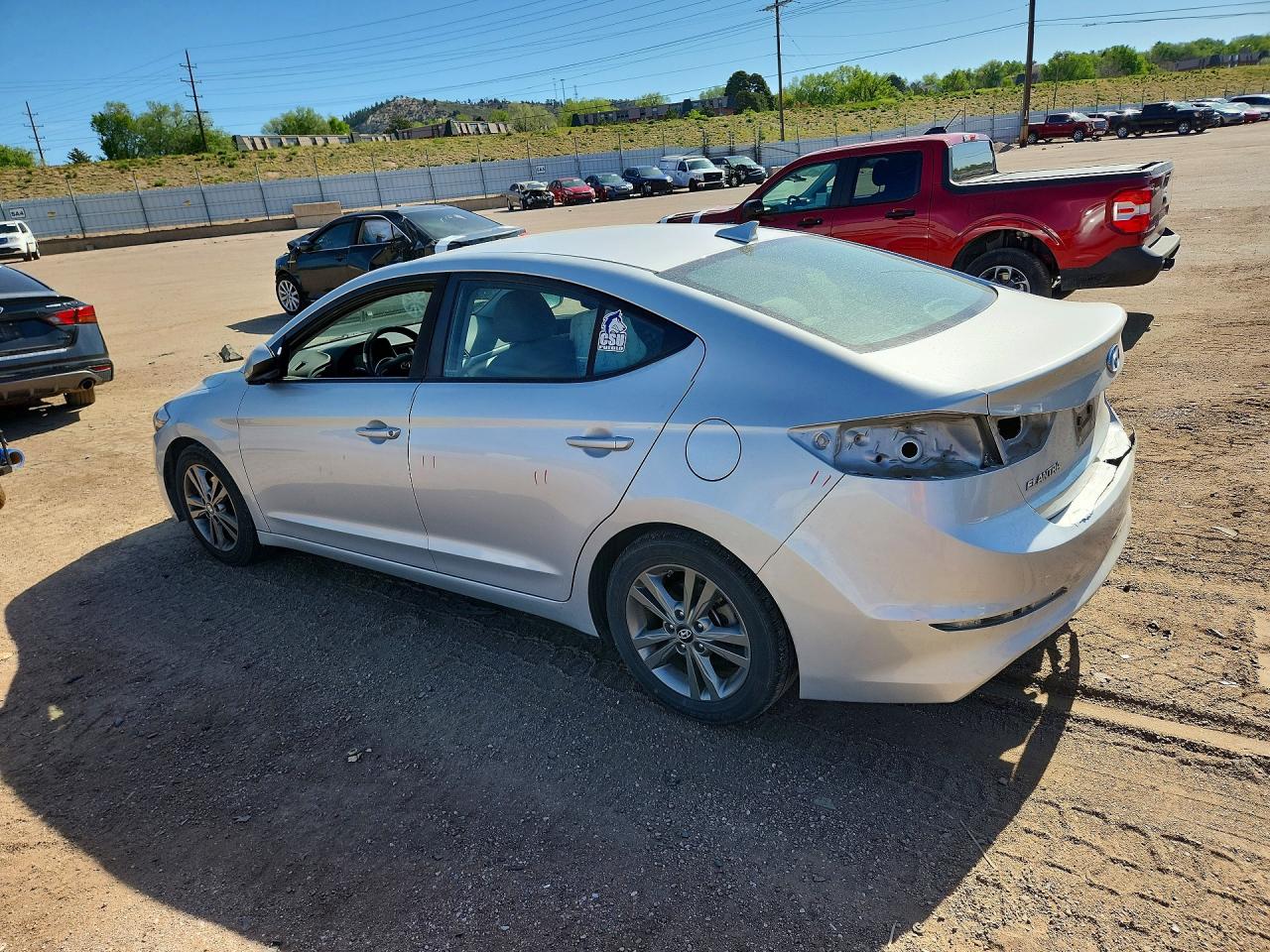 Hyundai ELANTRA Sel