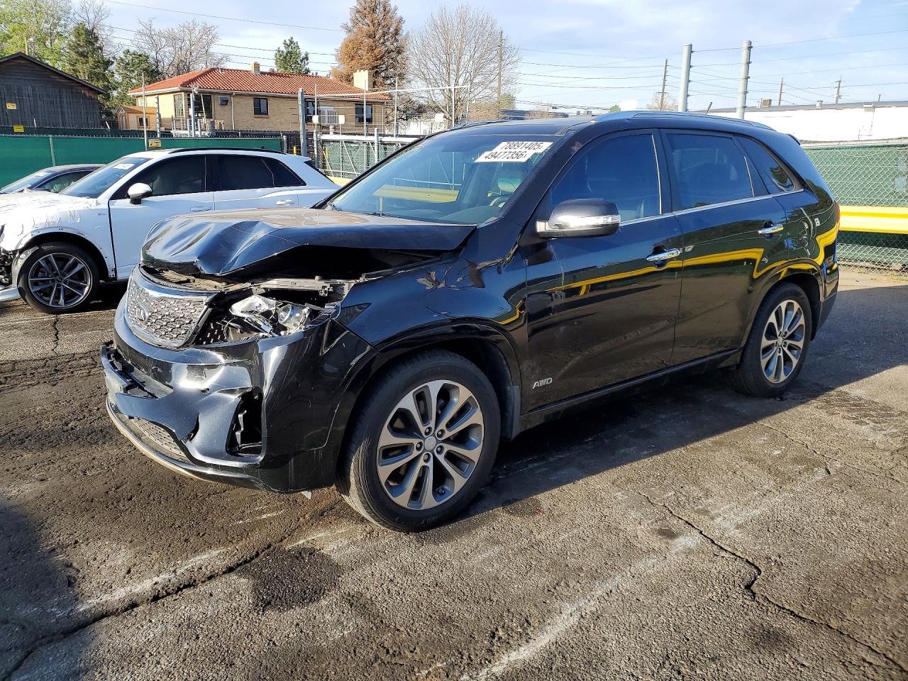 Salvage Kia Sorento Image