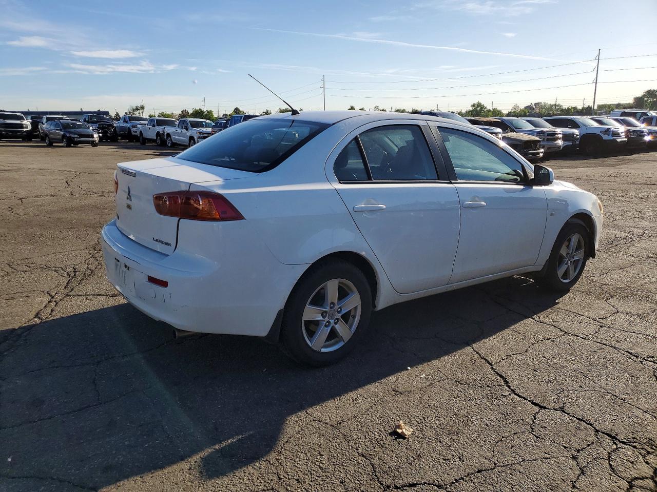 Mitsubishi Lancer Es