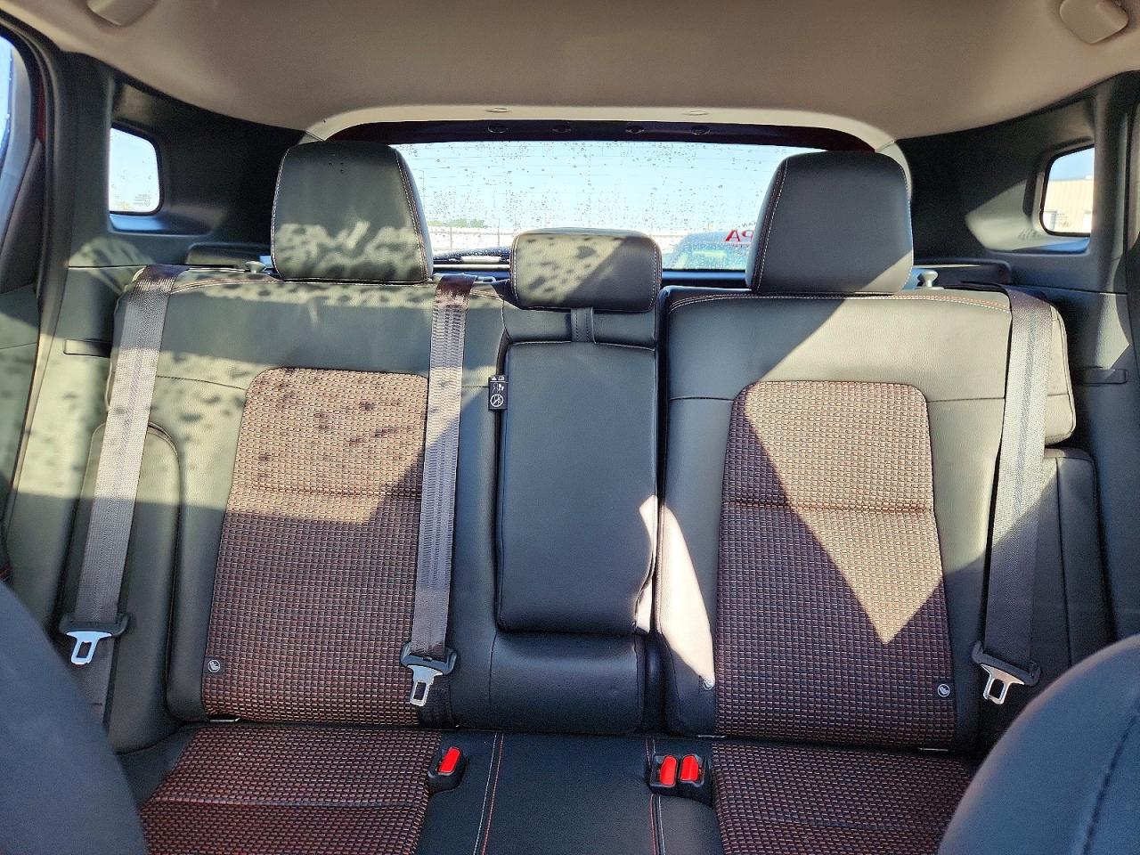 Nissan Kicks Sr