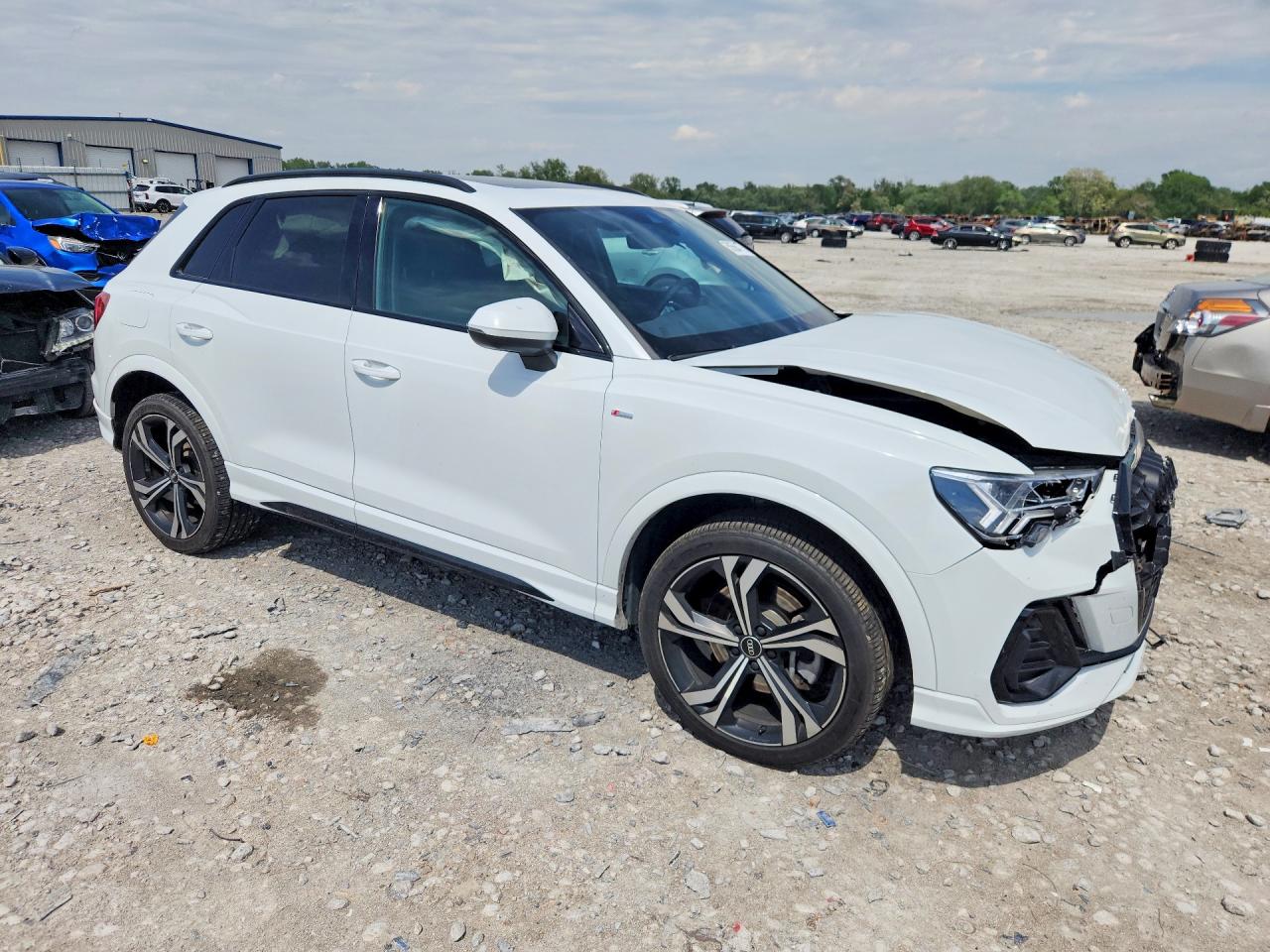 Audi Q3 Premium Plus S Line 45